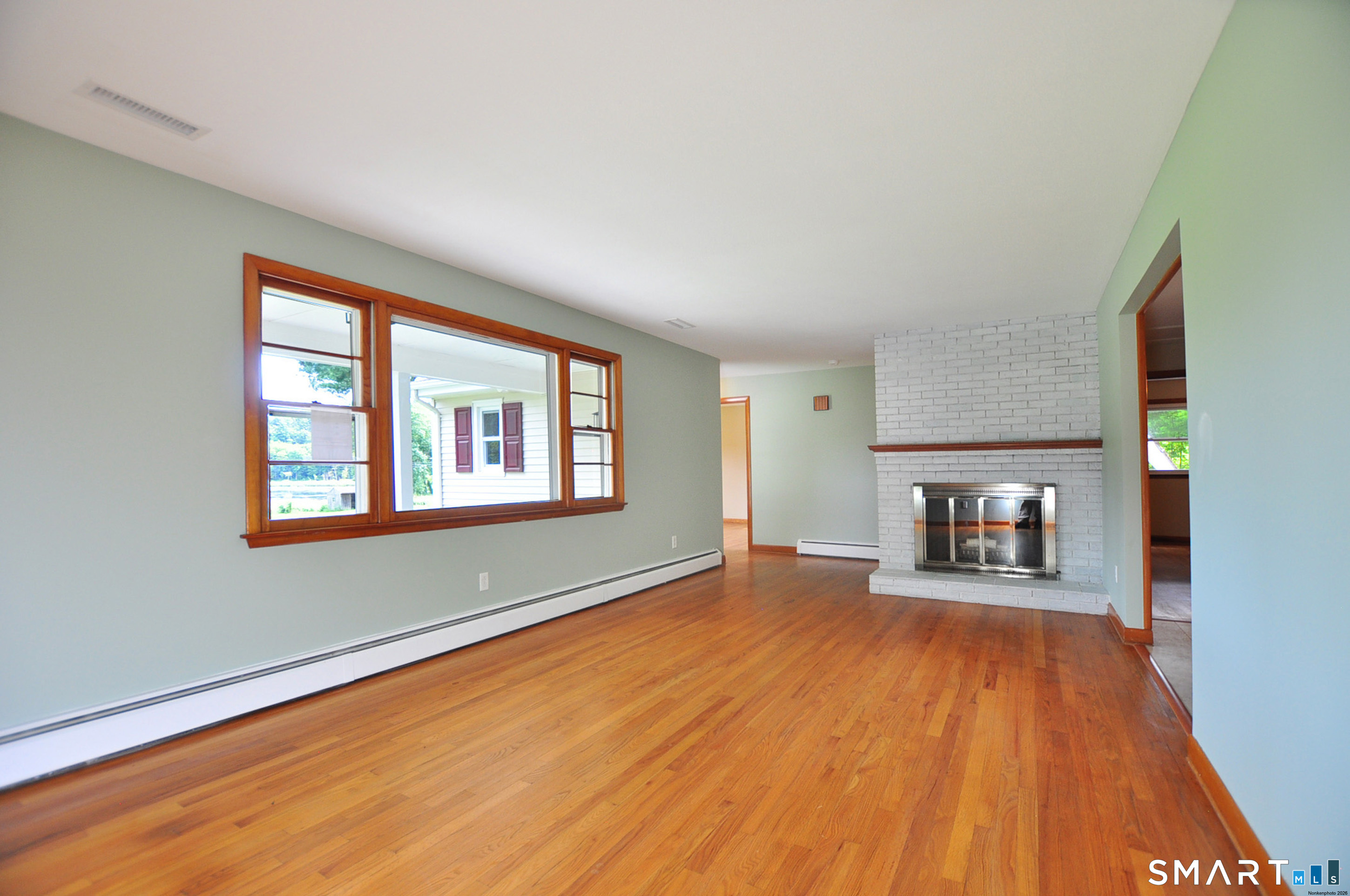 84 Holcomb Street Property Photo 14