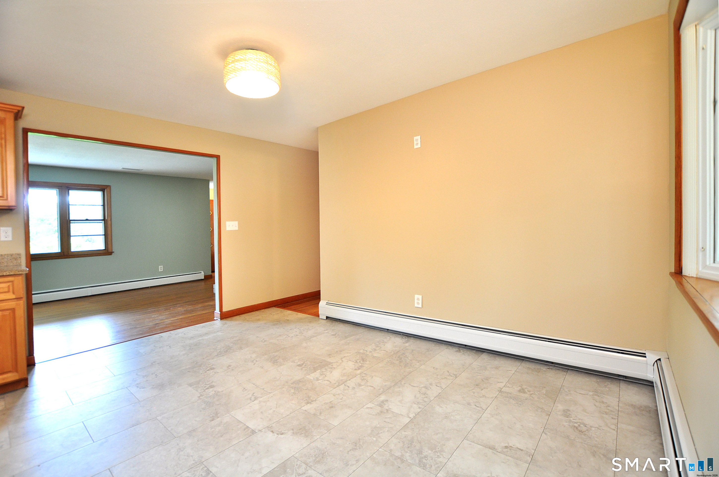 84 Holcomb Street Property Photo 23