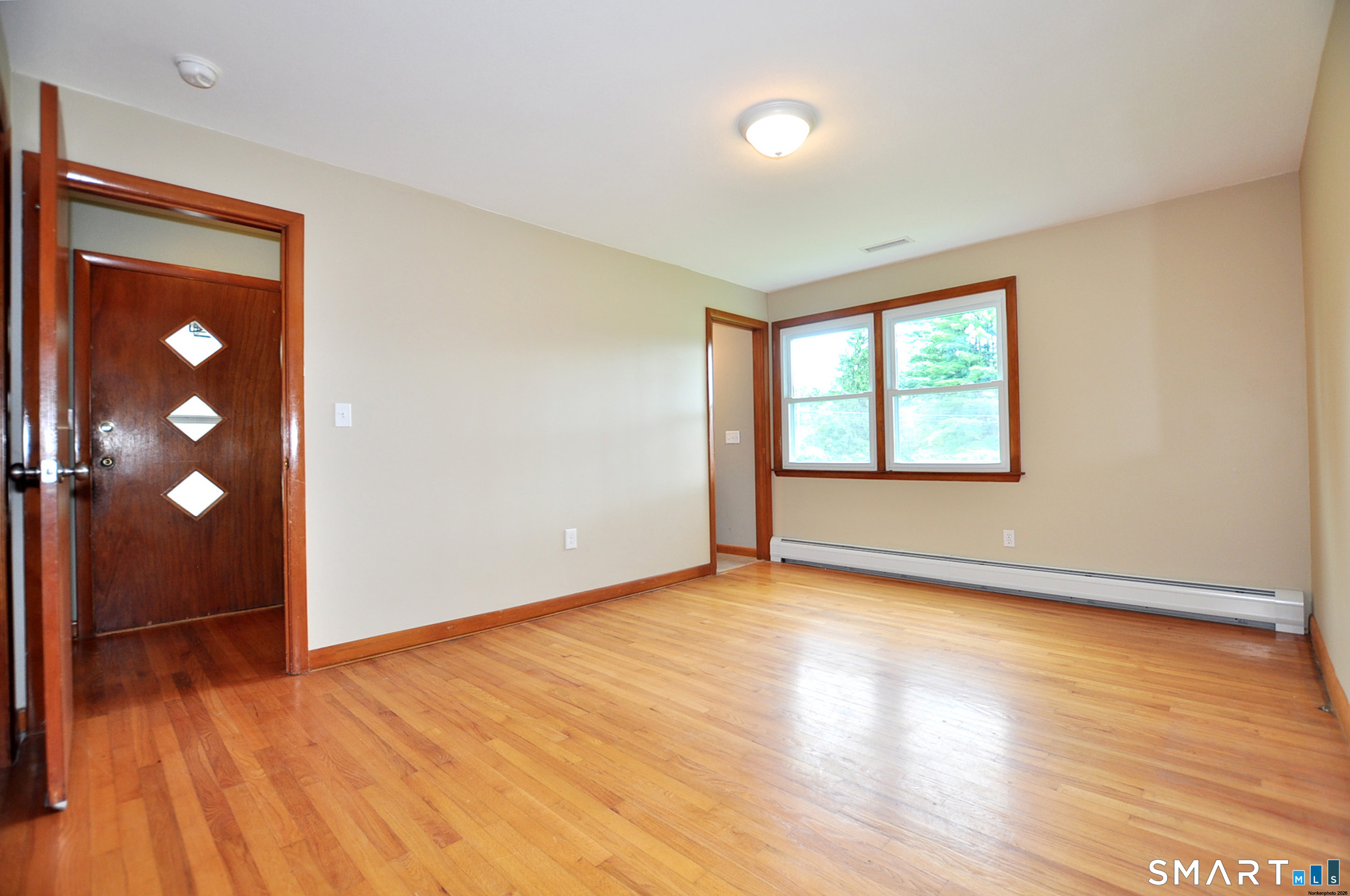 84 Holcomb Street Property Photo 32