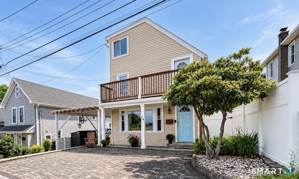 24 Highview Avenue Property Photo 1