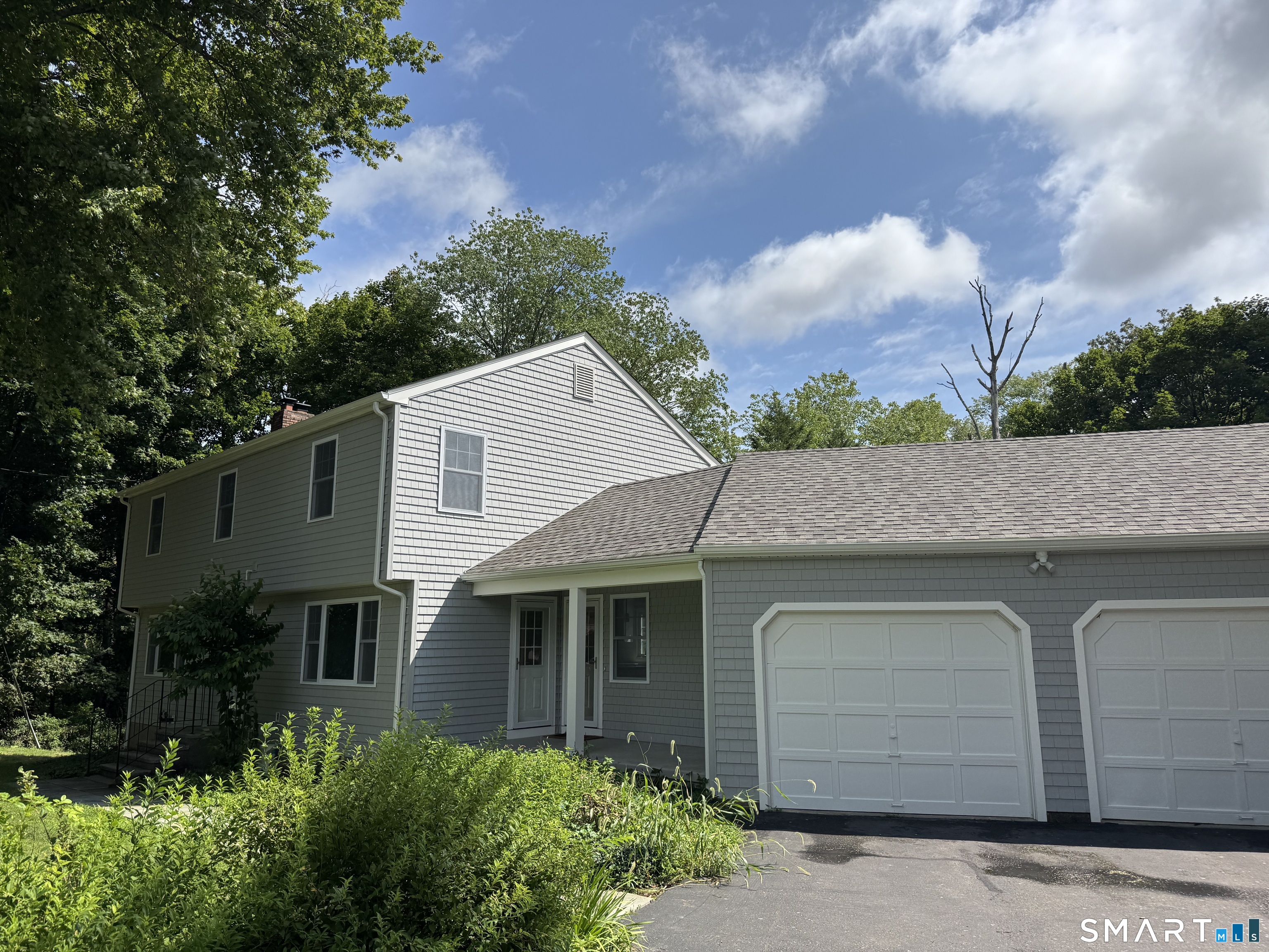 4672 Congress Street Property Photo 1