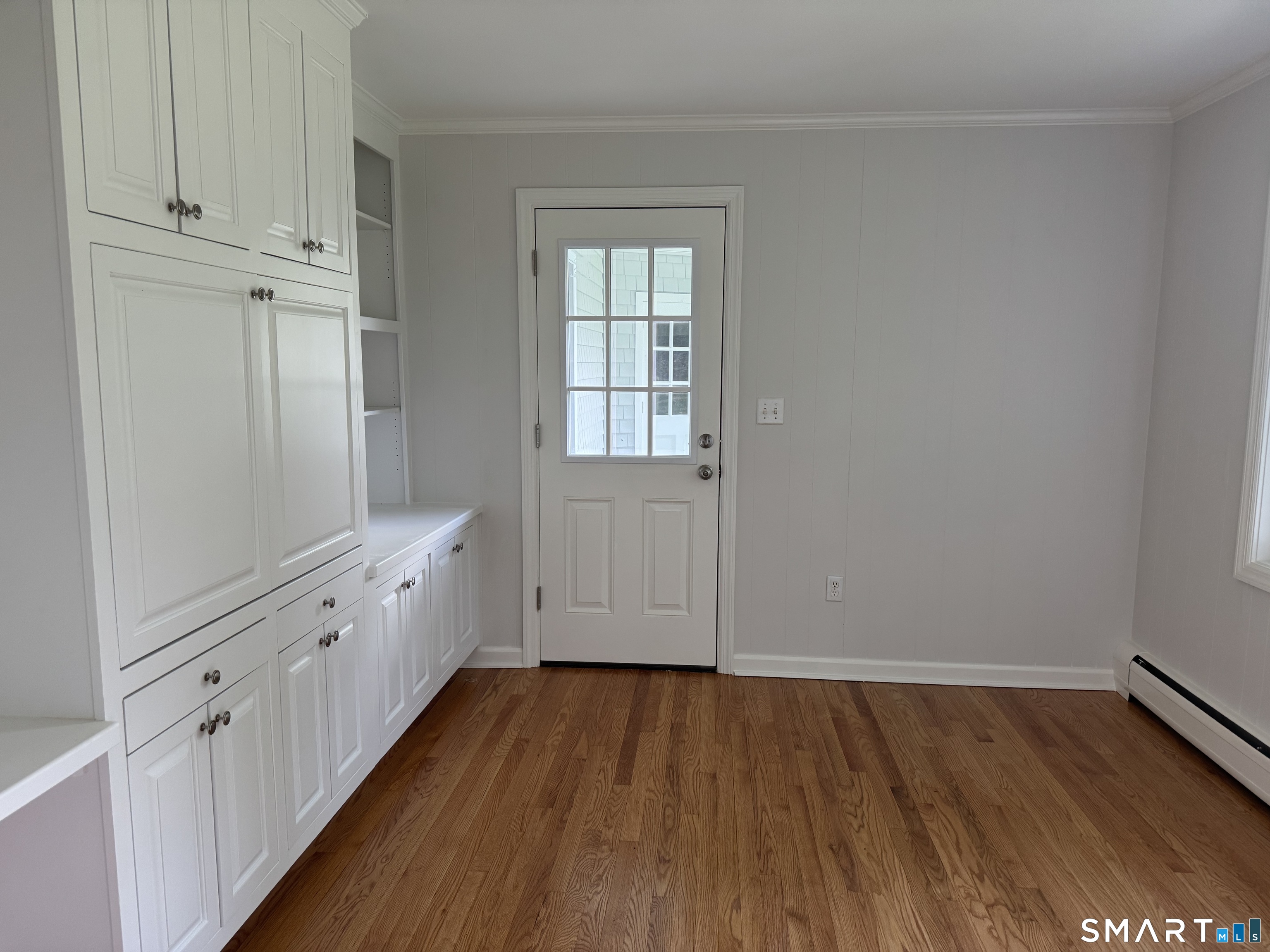 4672 Congress Street Property Photo 12