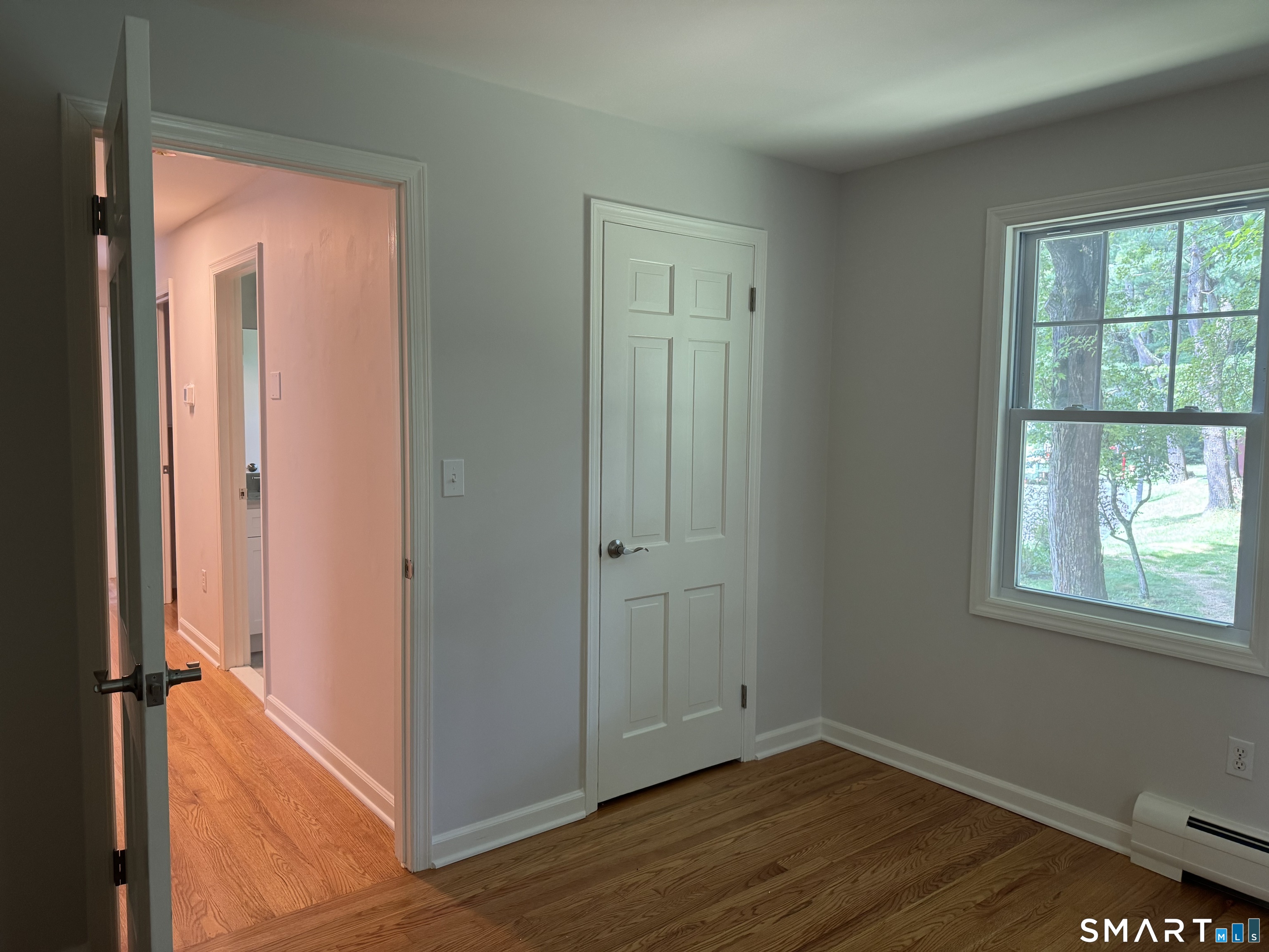 4672 Congress Street Property Photo 23