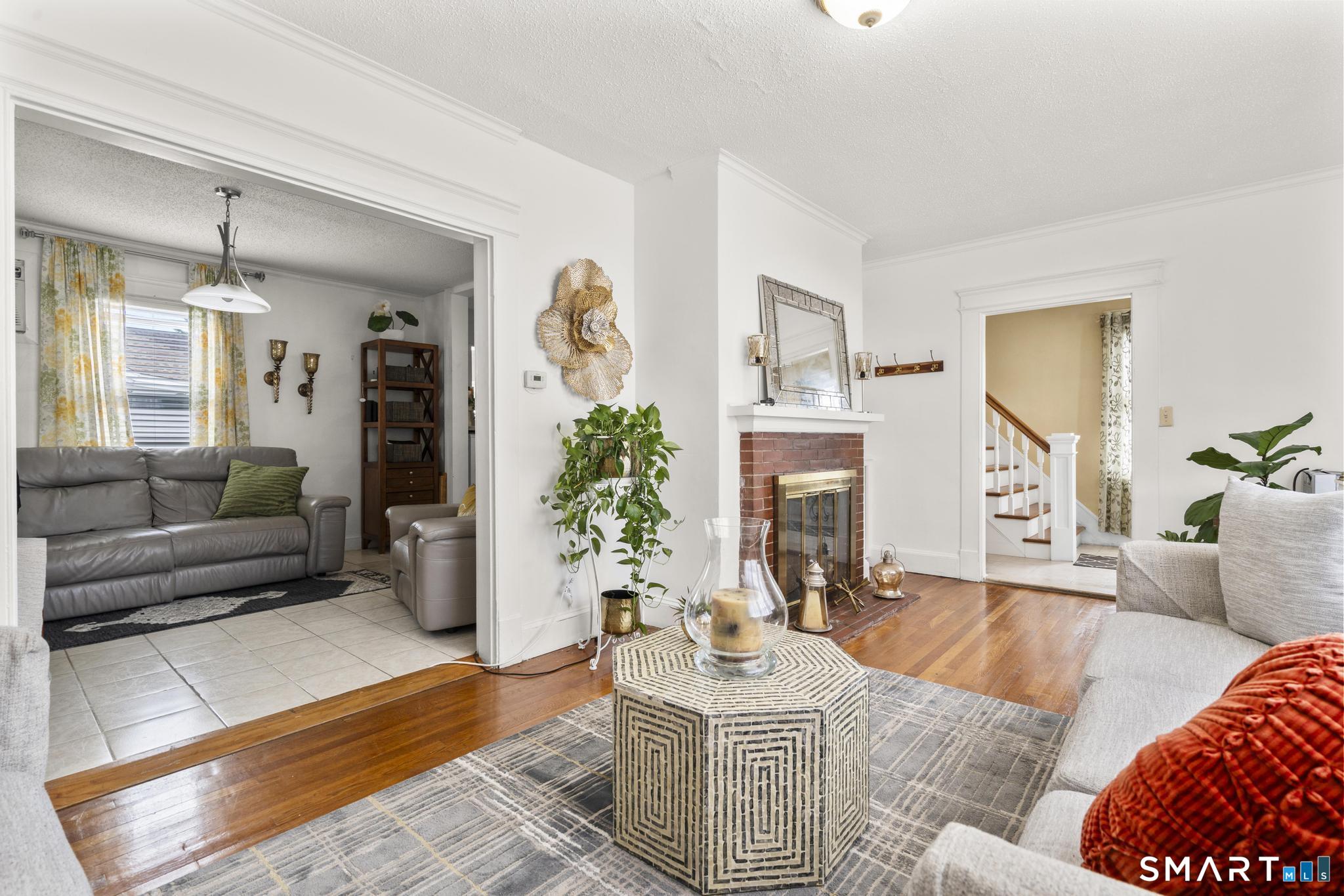 30 Edwin Avenue Property Photo 7