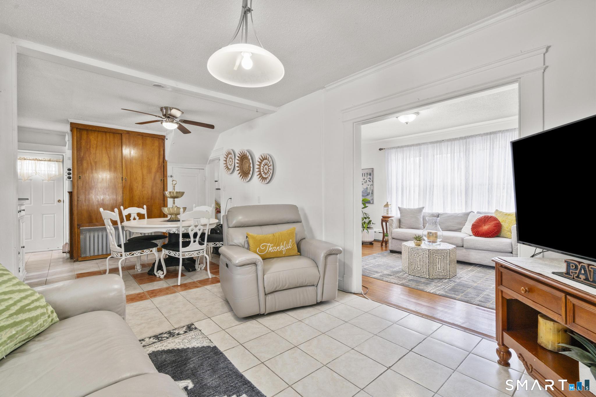 30 Edwin Avenue Property Photo 9