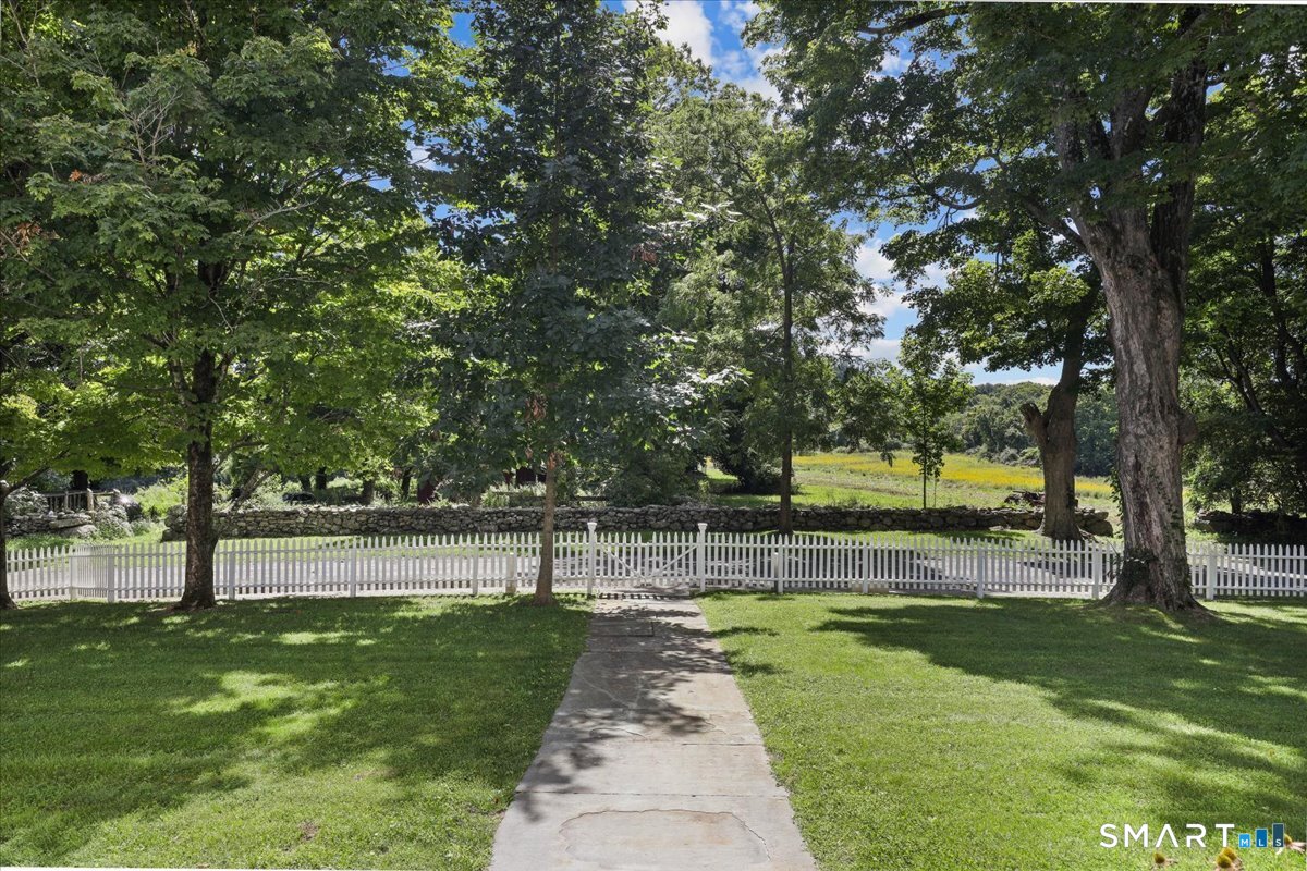 11 John Read Road Property Photo 2