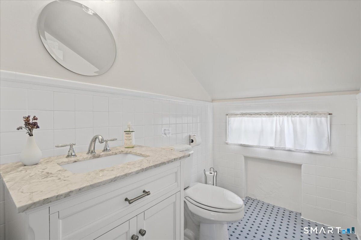 11 John Read Road Property Photo 32