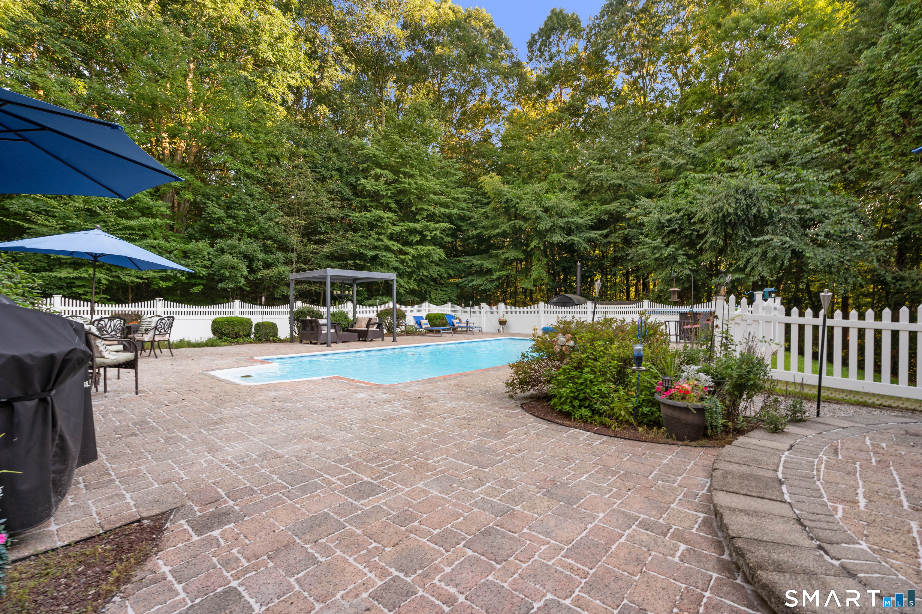 180 Clubhouse Road Property Photo 11