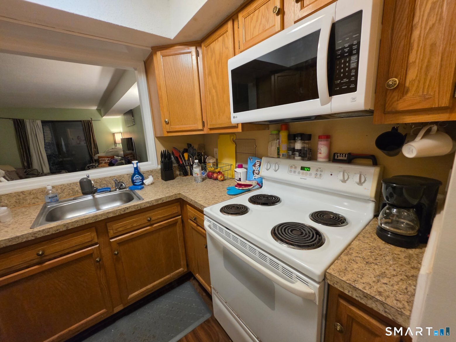 11 Darling H Street Property Photo 12