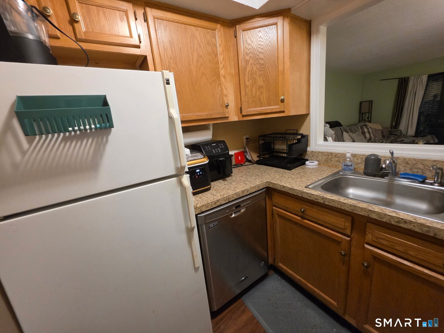 11 Darling H Street Property Photo 15