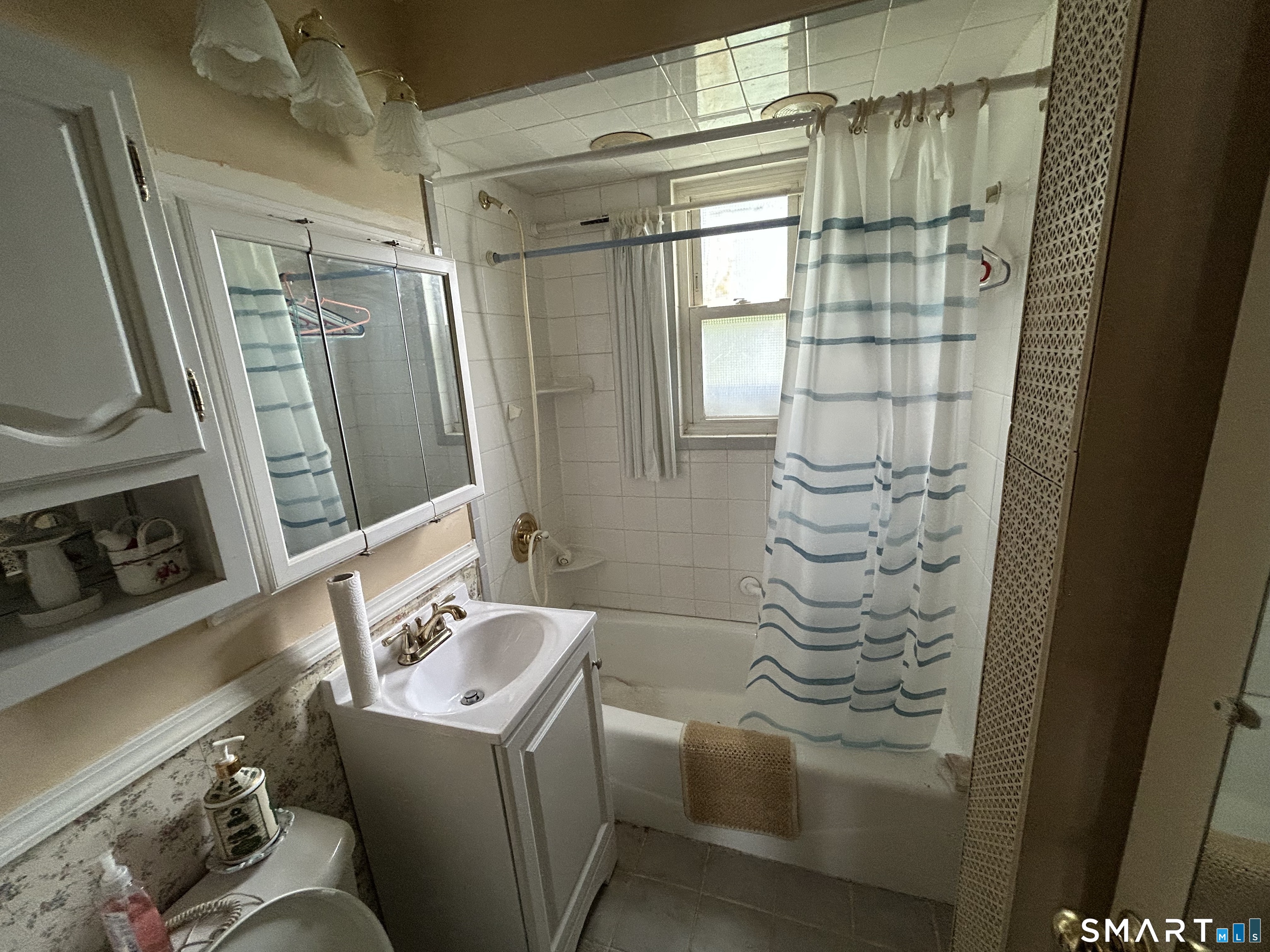 335 Bishop North 12 Avenue Property Photo 24