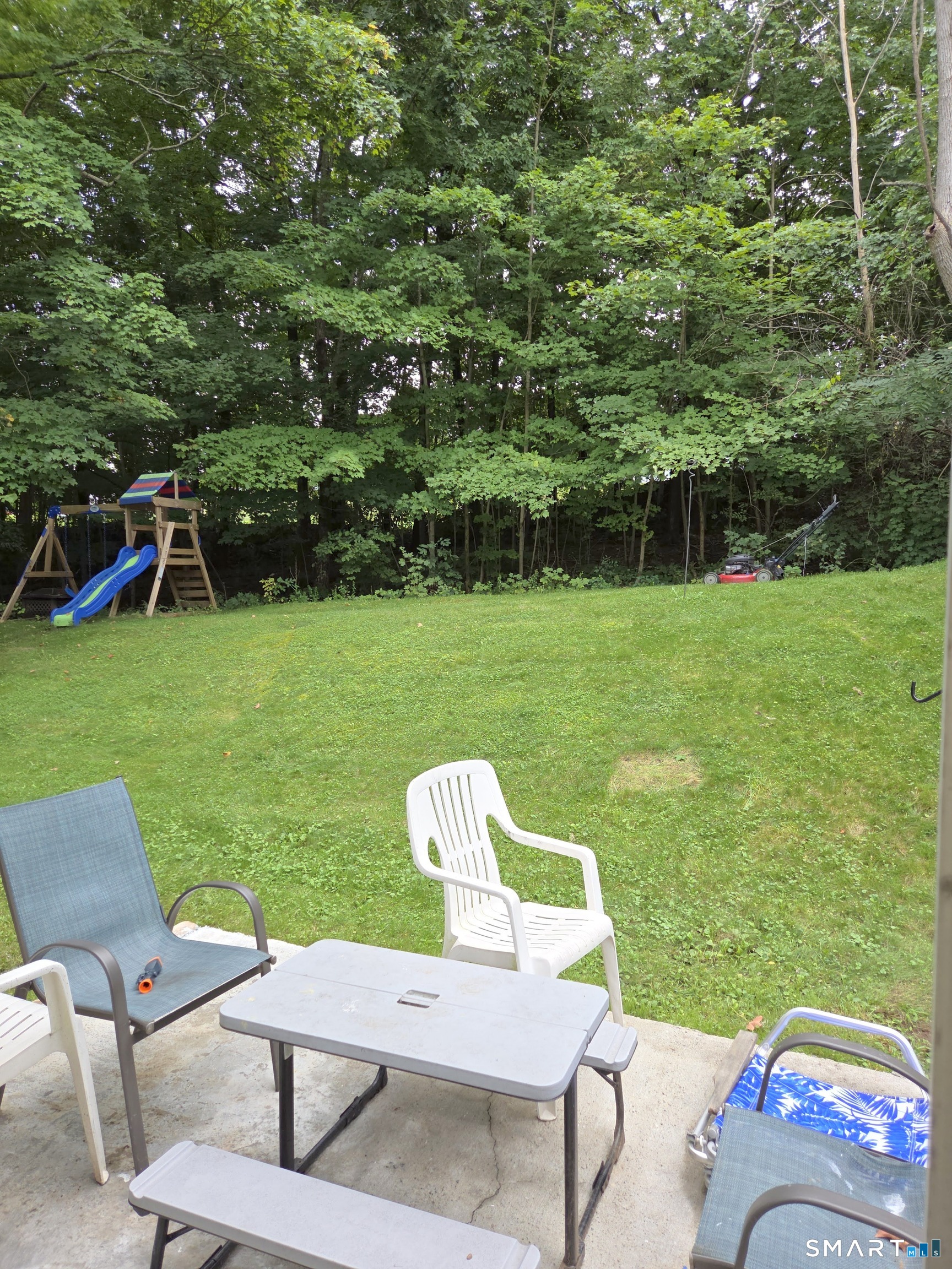 17 Lake East Place Property Photo 3