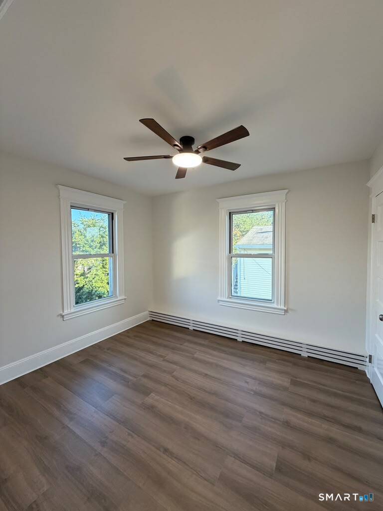 264 Clover 2nd Fl. Street Property Photo 10