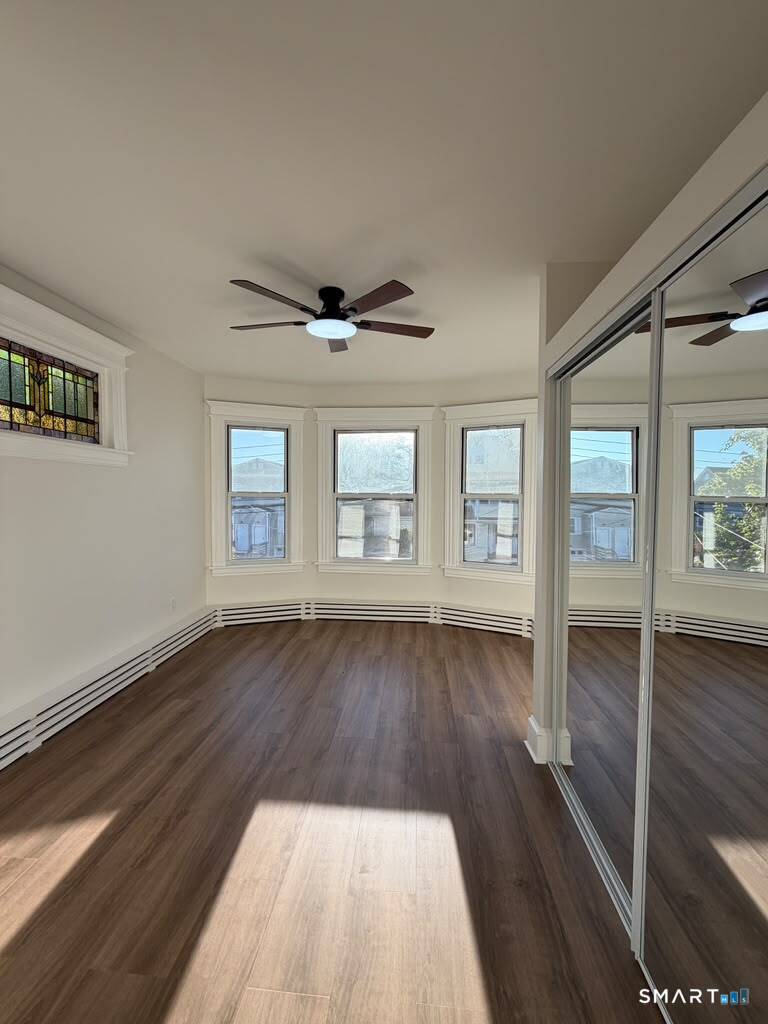 264 Clover 2nd Fl. Street Property Photo 12