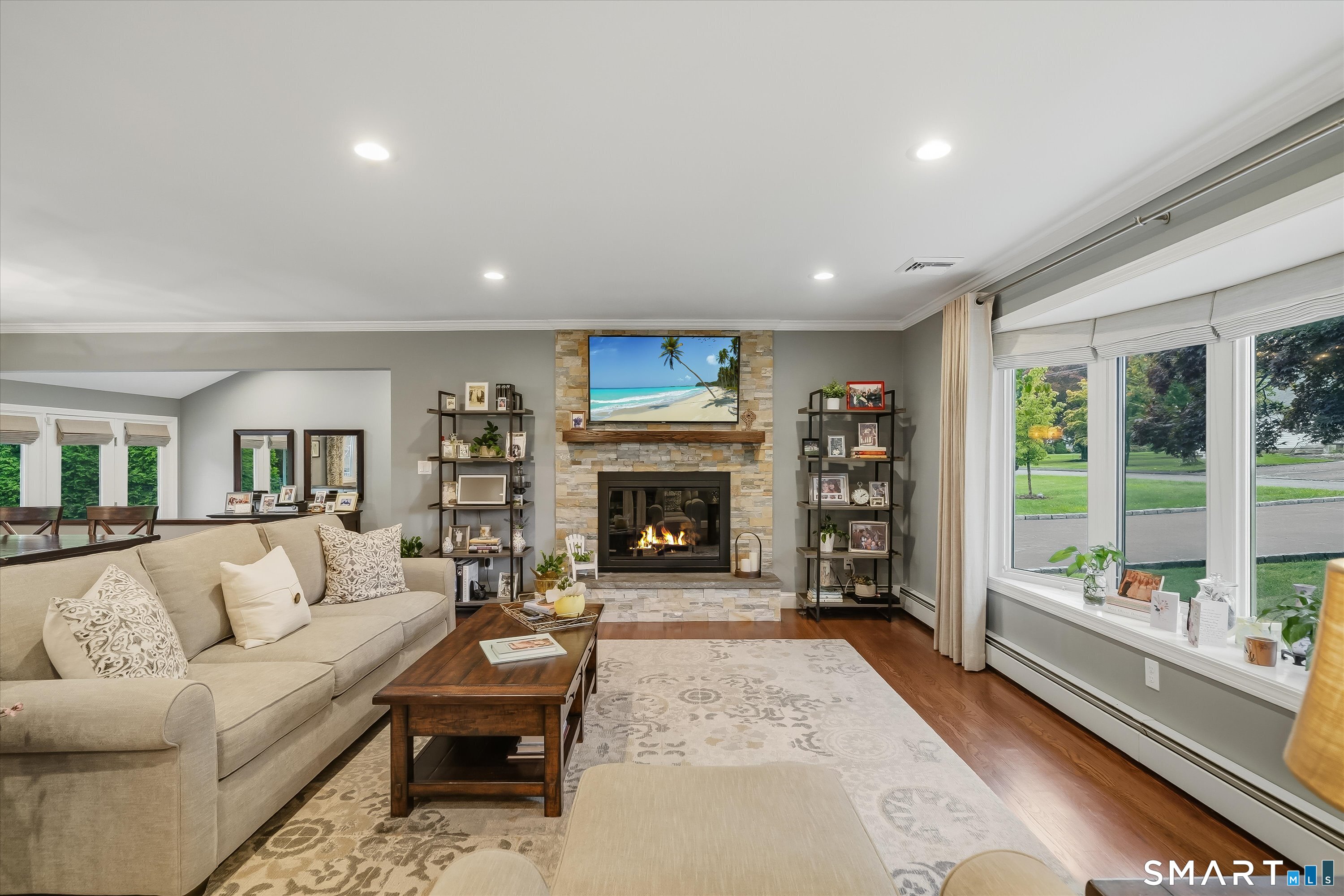 56 Sunrise Avenue Property Photo 4