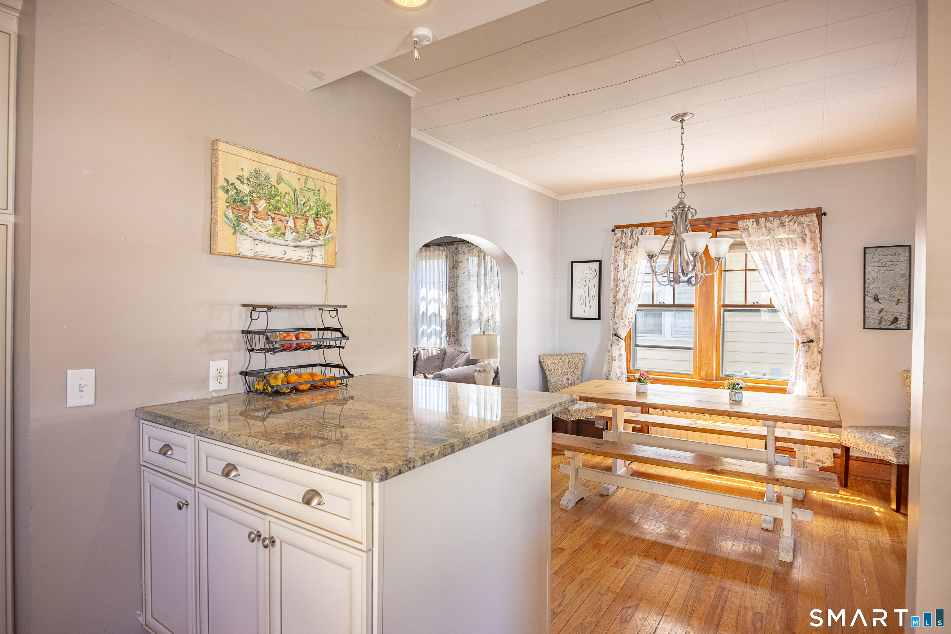 146 Wood Avenue Property Photo 7