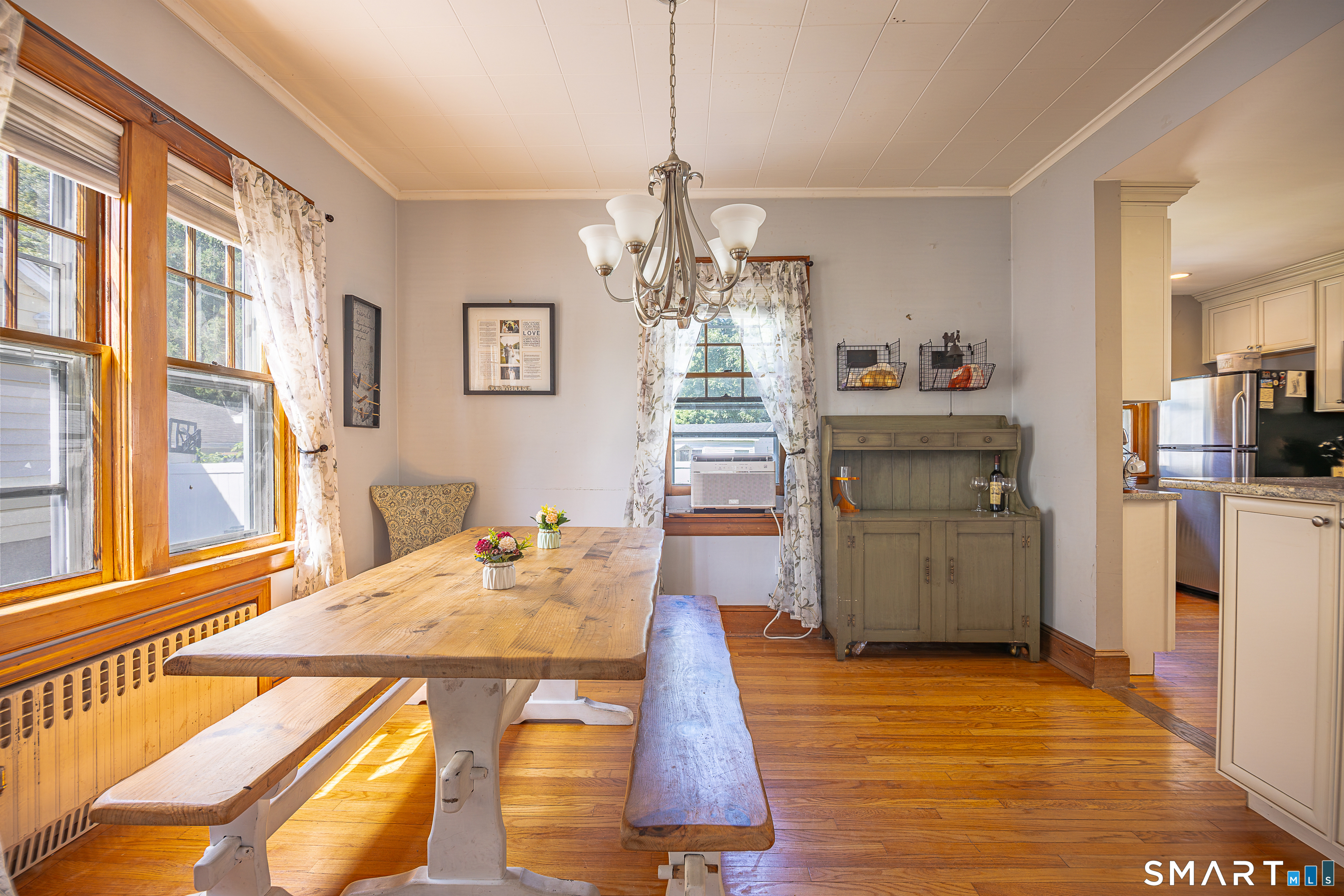 146 Wood Avenue Property Photo 8
