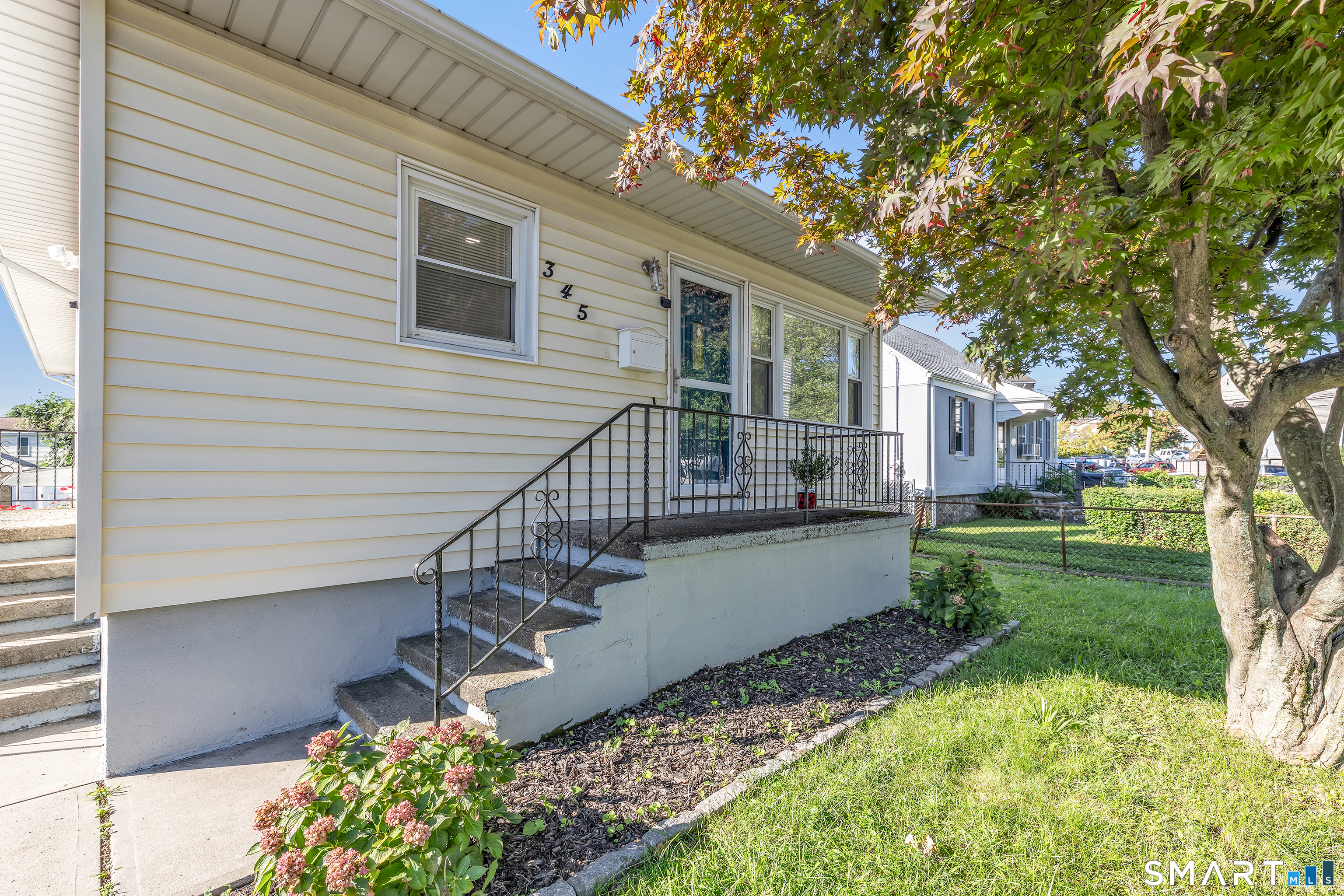 345 Harlem Avenue Property Photo 3