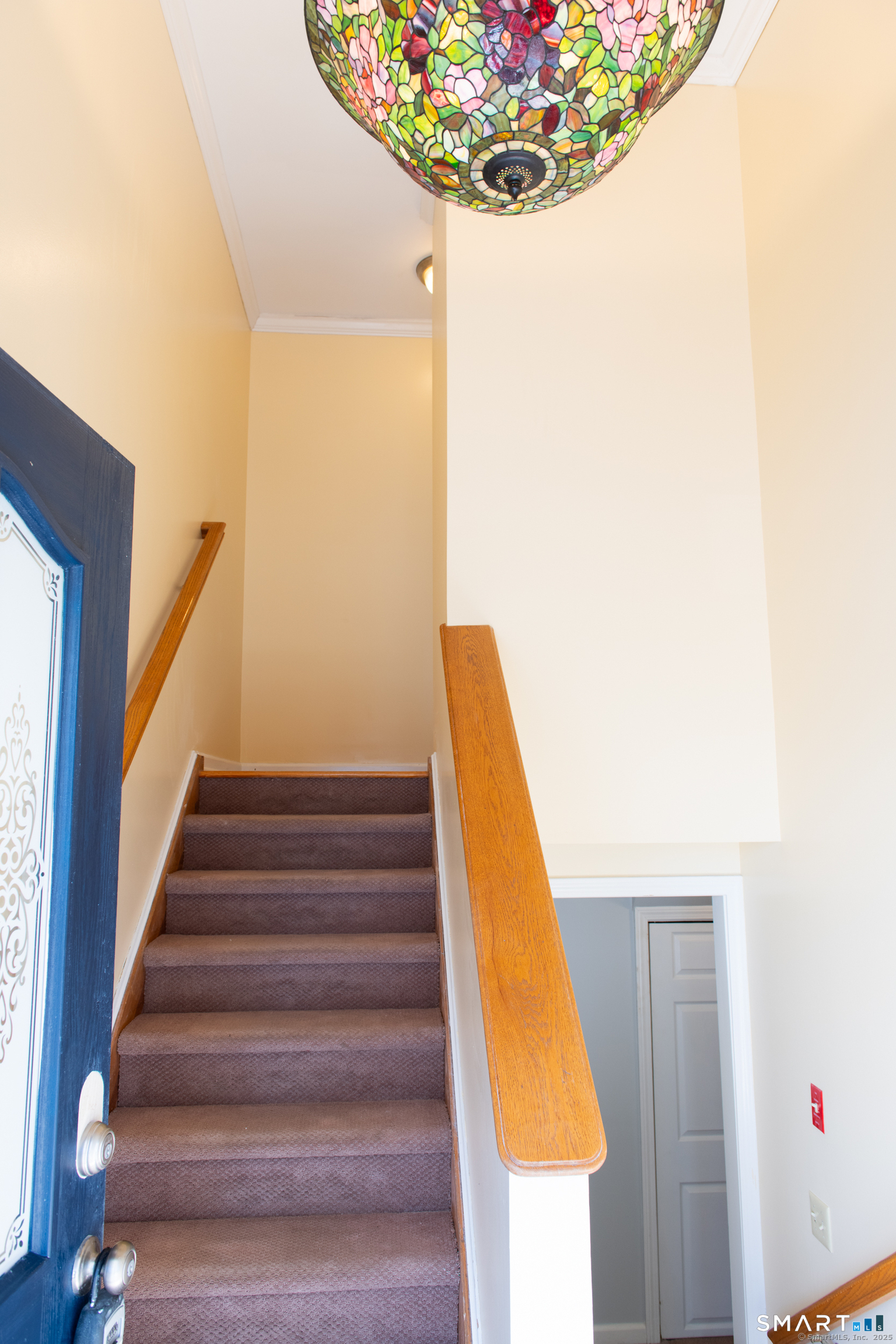 34 Center Avenue Property Photo 4