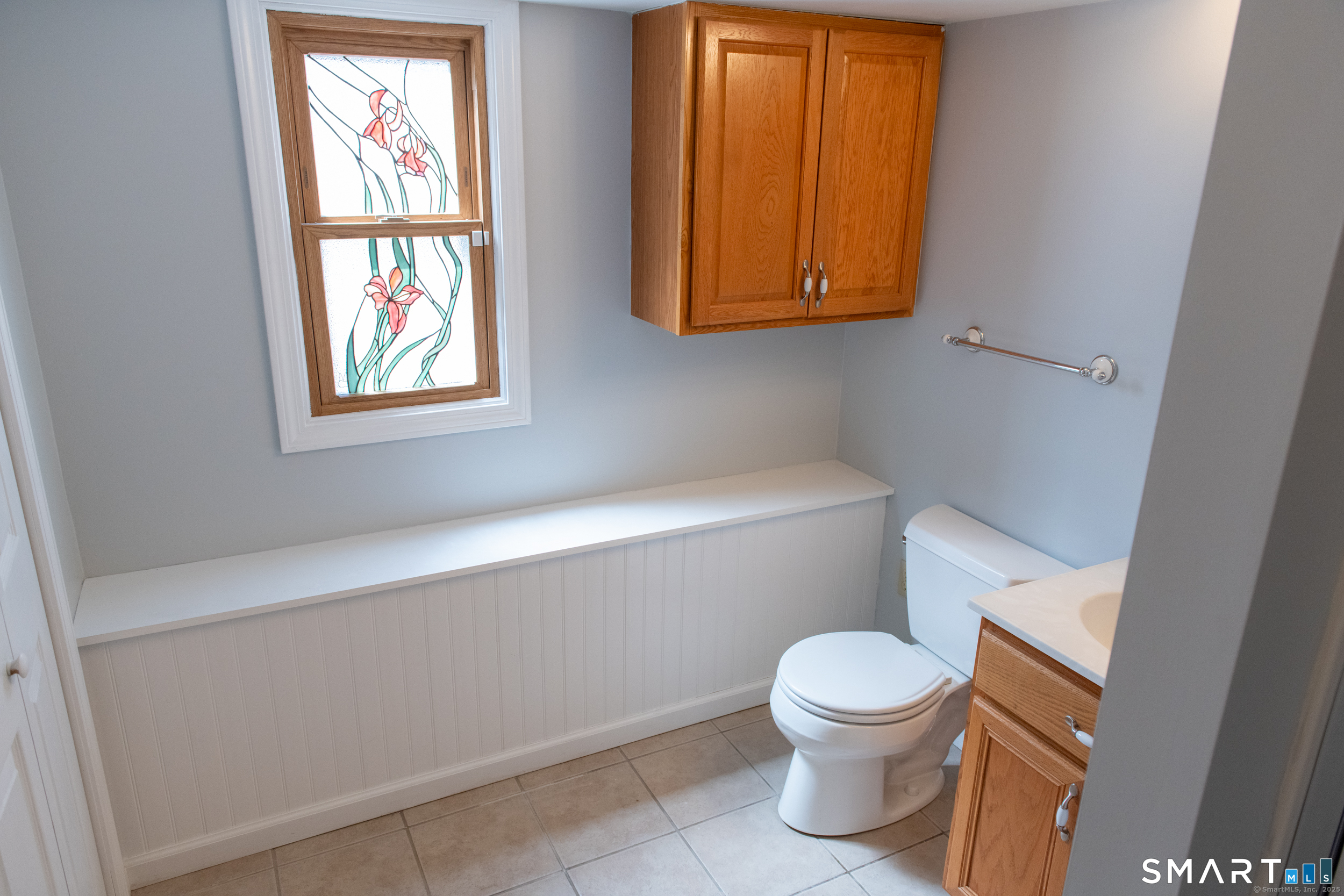 34 Center Avenue Property Photo 16