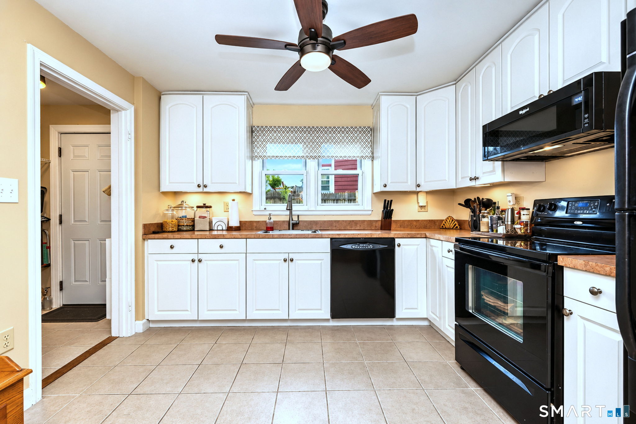 230 Highland Avenue Property Photo 19