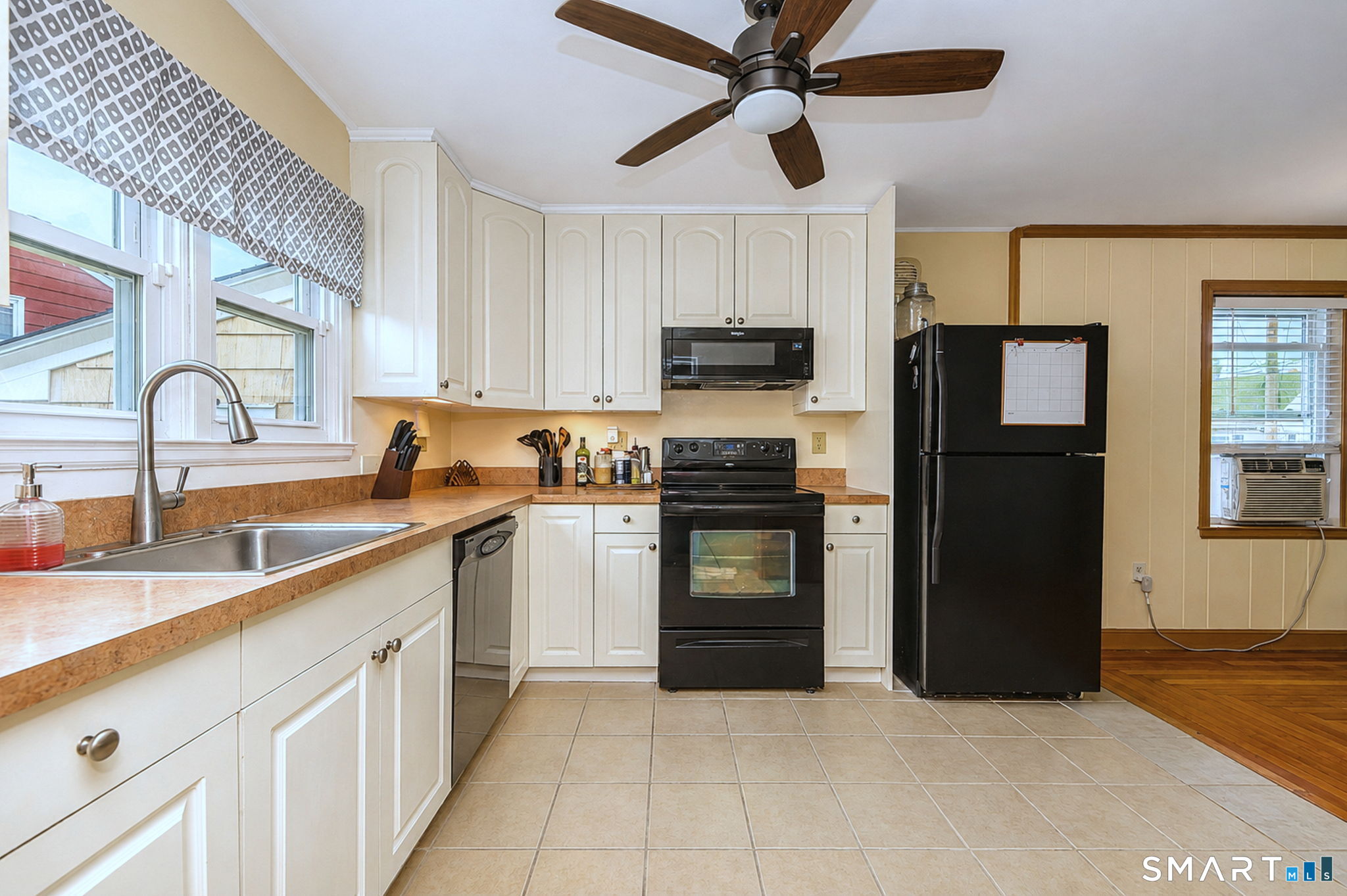 230 Highland Avenue Property Photo 21