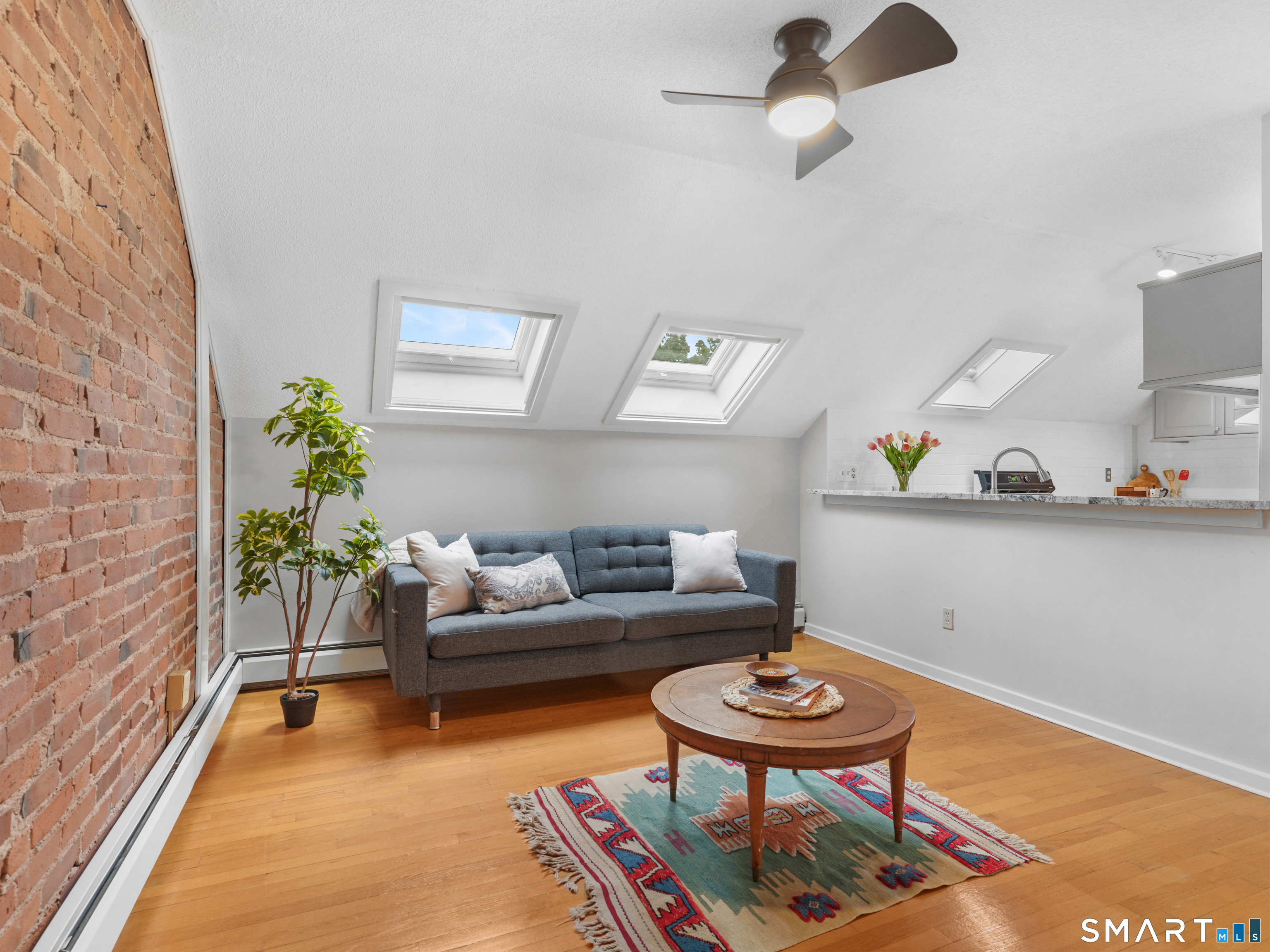 146 Everit E Street Property Photo 2