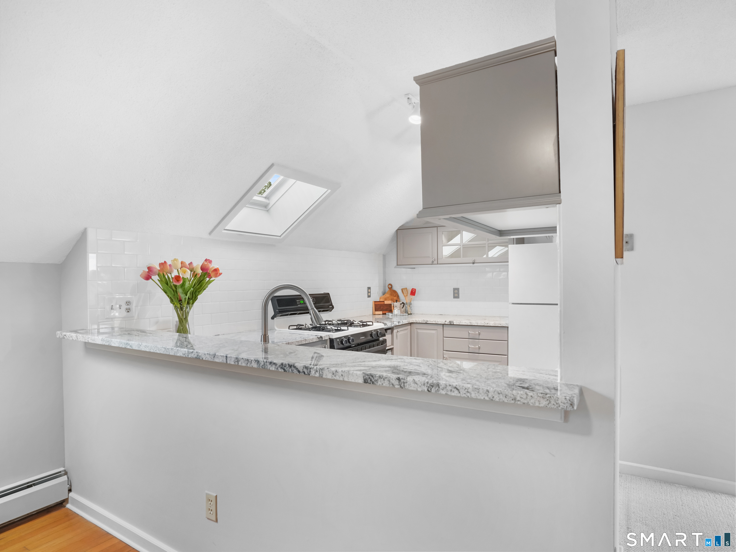 146 Everit E Street Property Photo 5