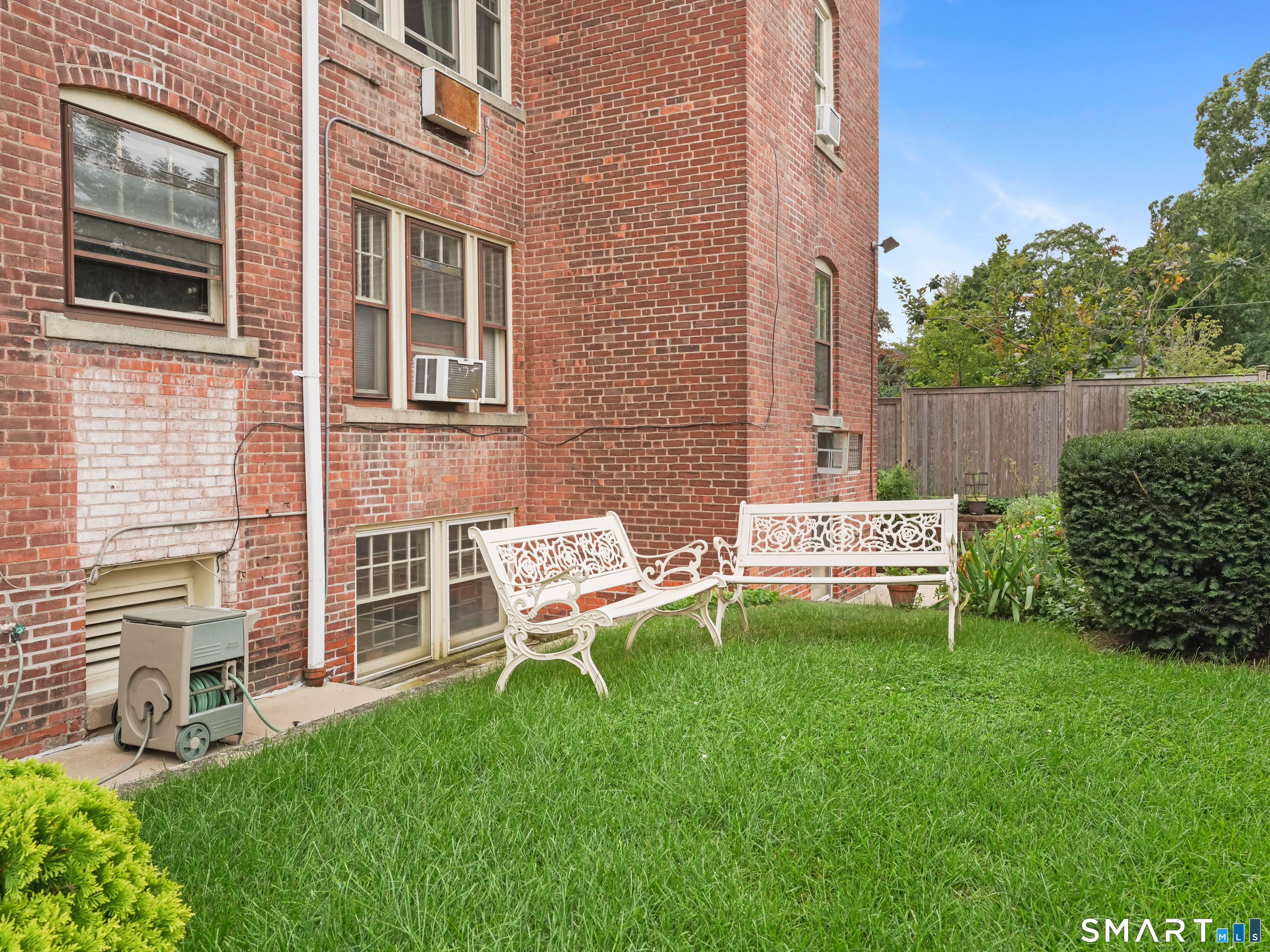 146 Everit E Street Property Photo 23