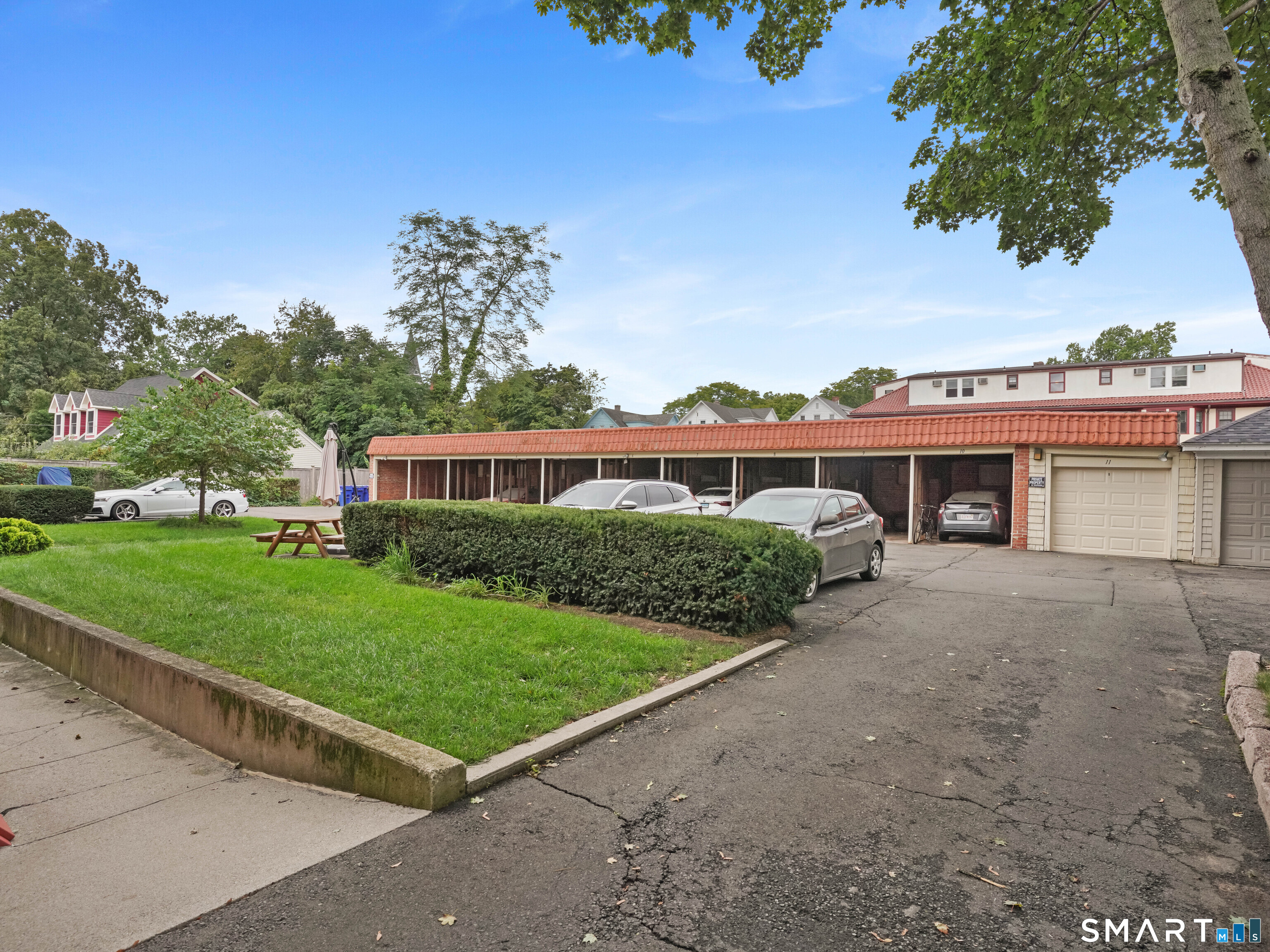 146 Everit E Street Property Photo 25