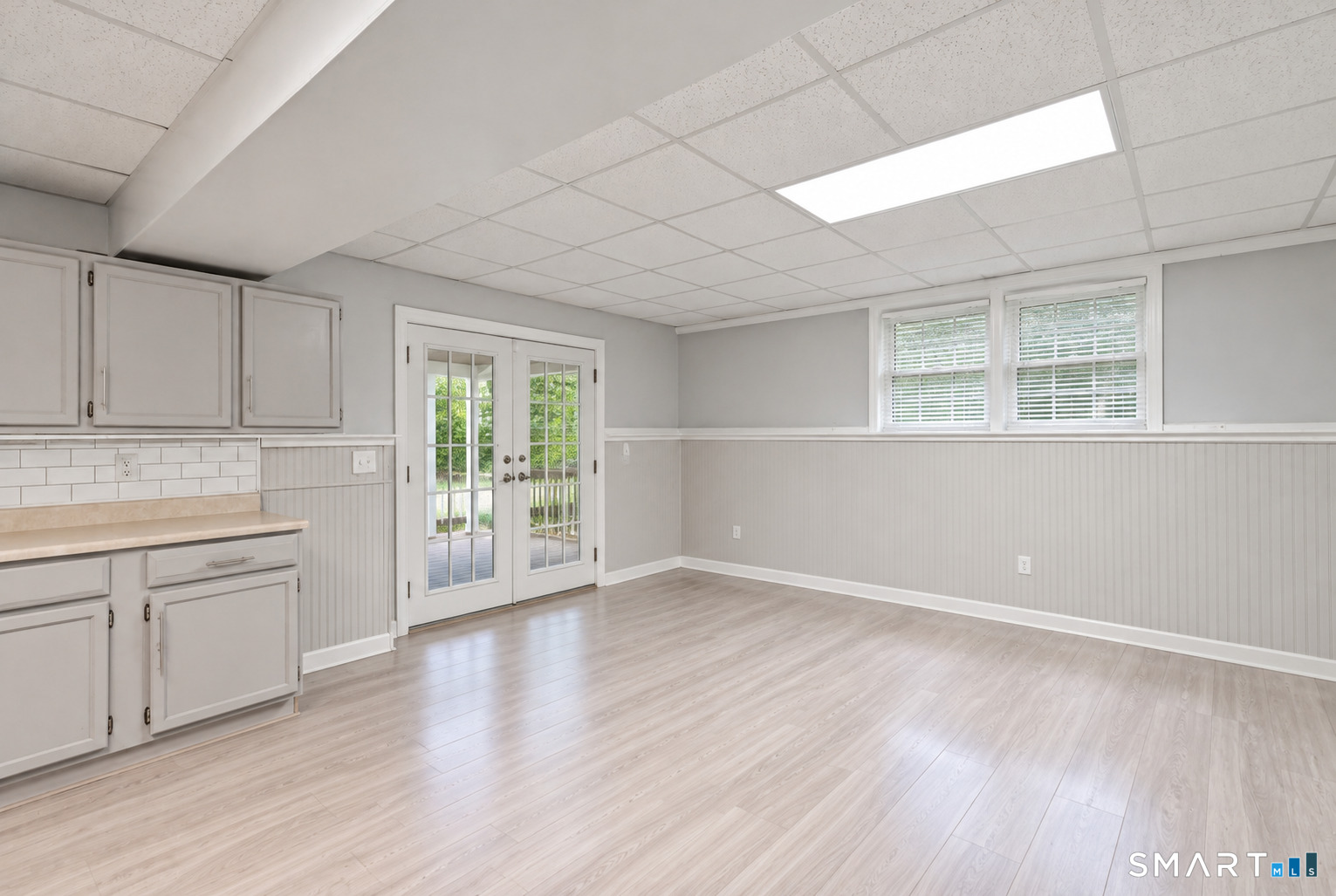 1277 Rubber Avenue Property Photo 7