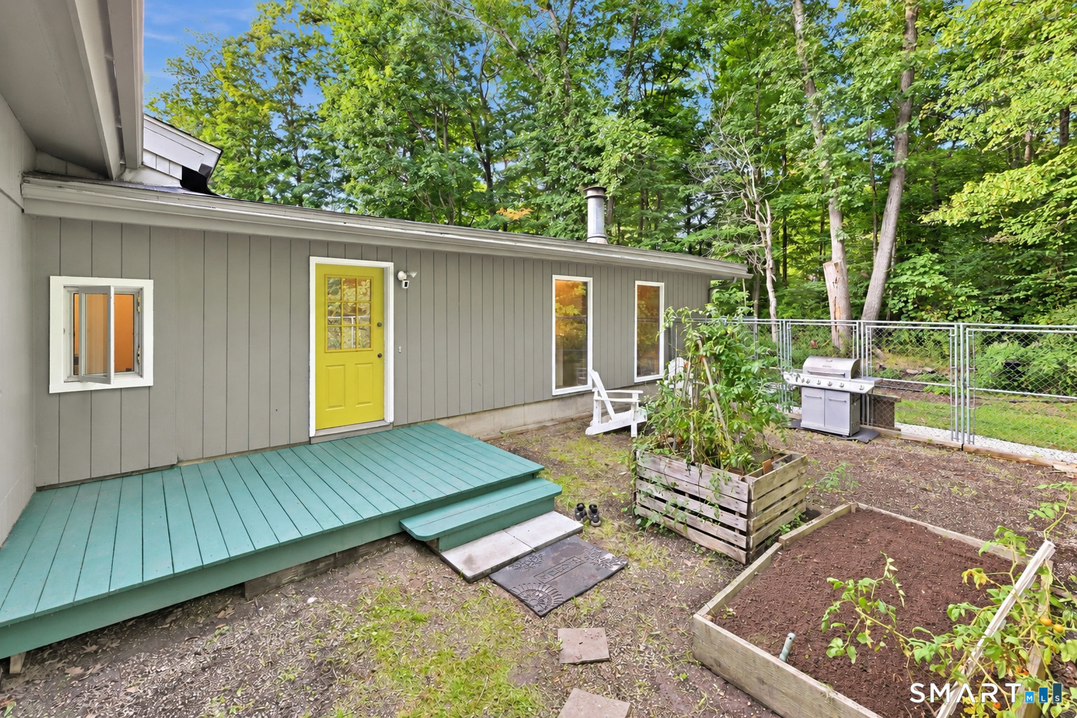 850 Litchfield Turnpike Property Photo 33