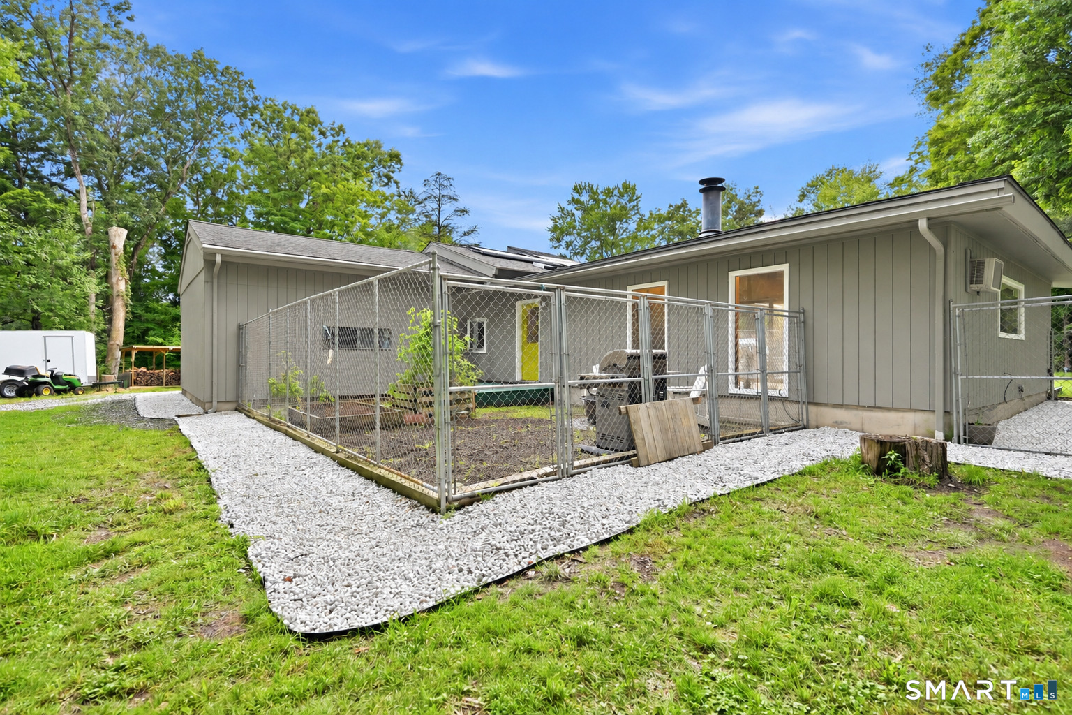 850 Litchfield Turnpike Property Photo 34