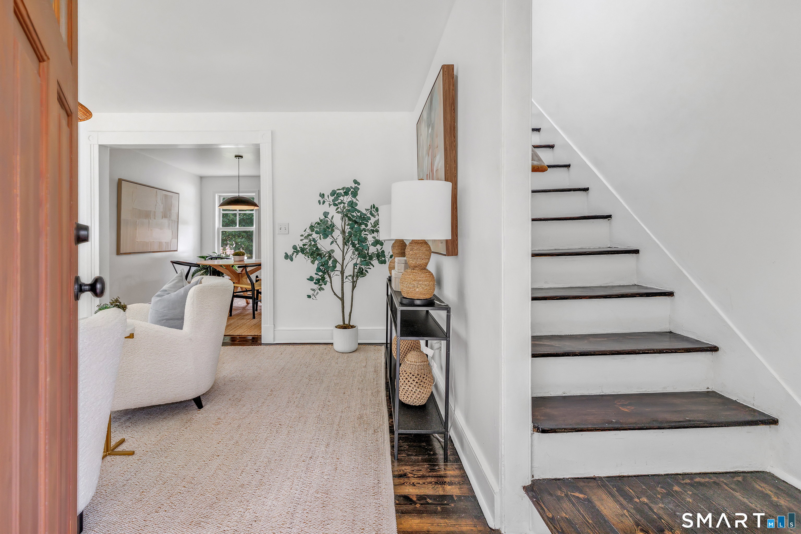1 Maplewood Avenue Property Photo 16