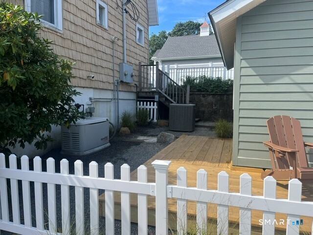 35 Nehantic Drive Property Photo 7