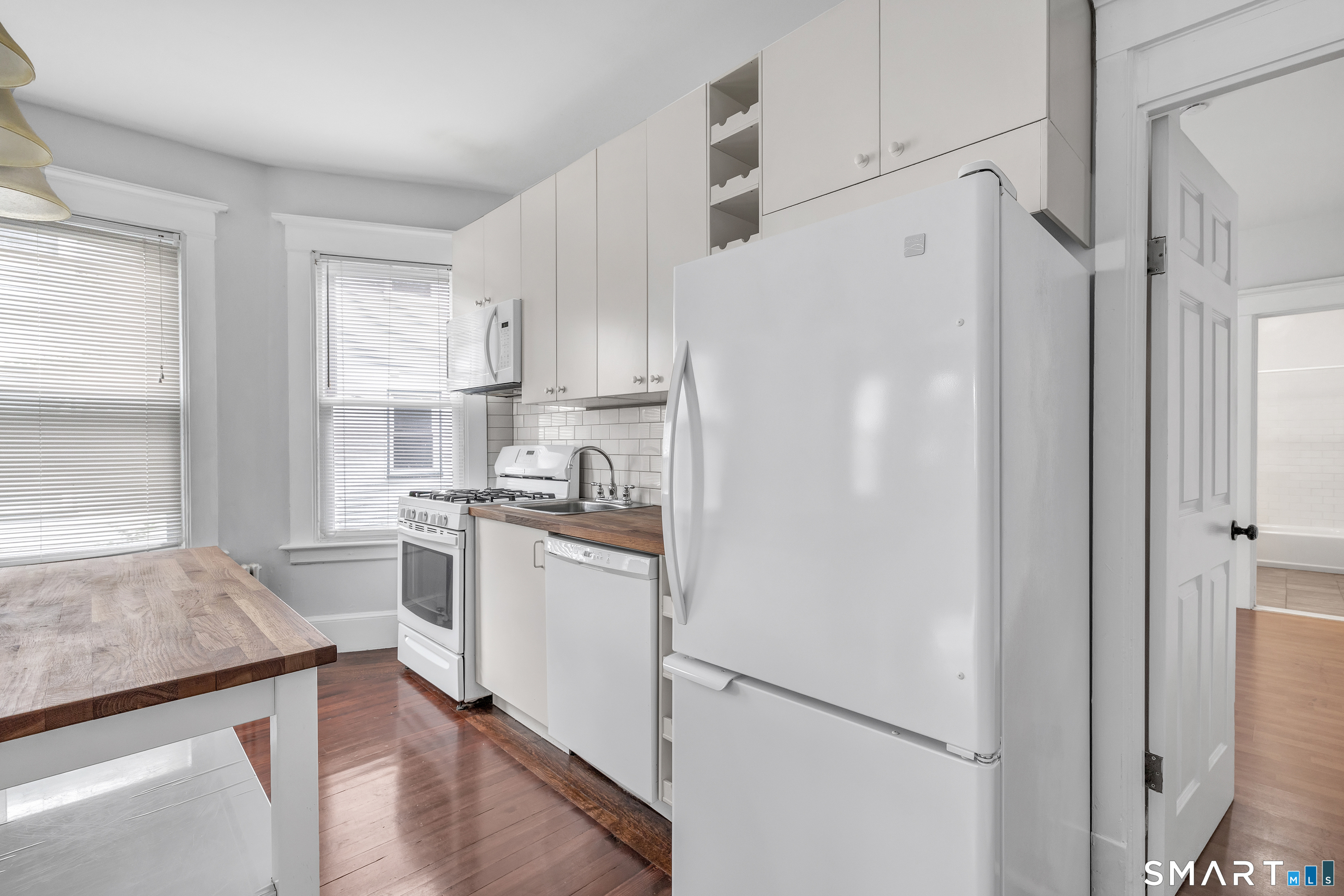 64 Brownell 1a Street Property Photo 8