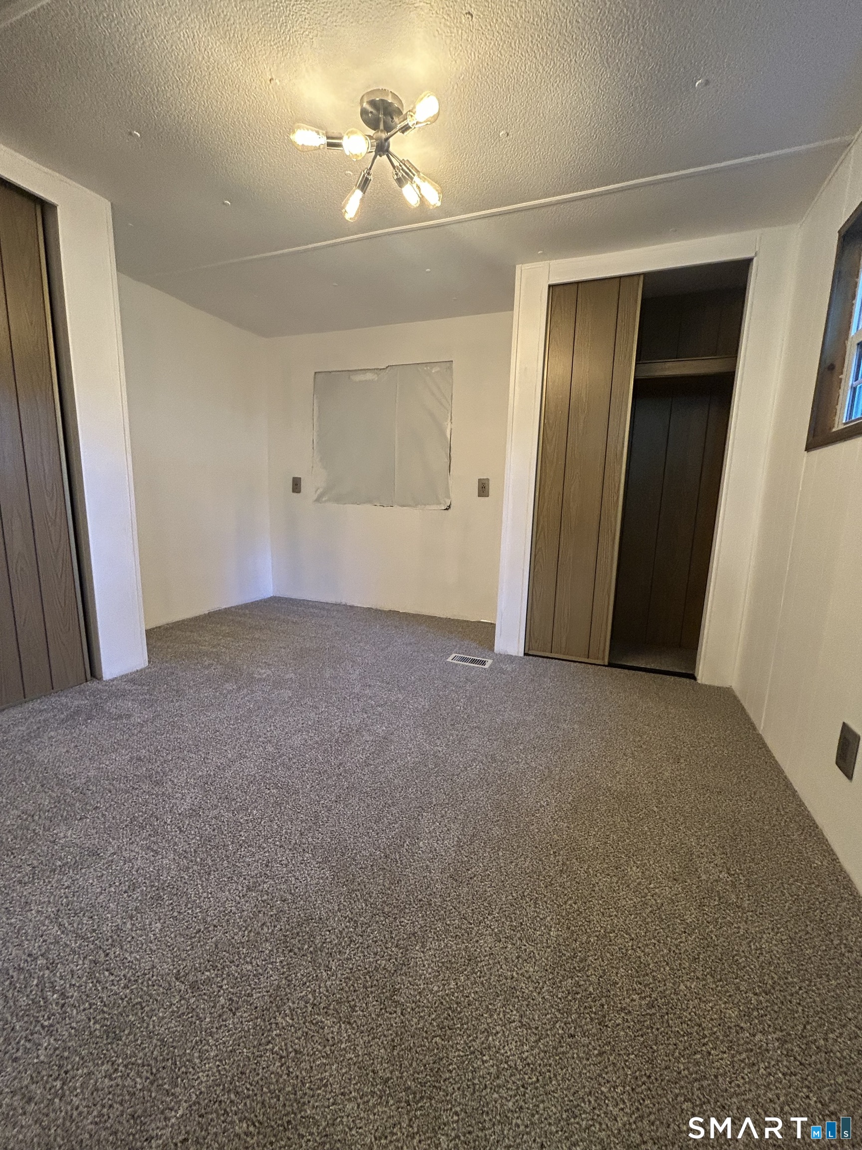 12 R And R Park Property Photo 11