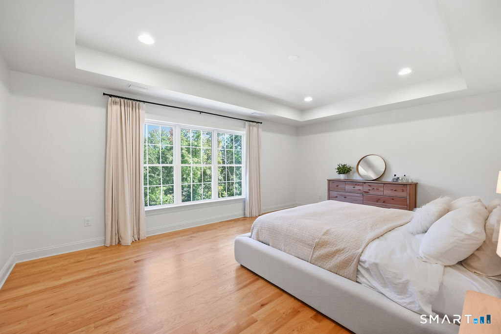 21 Wolf Hill Road Property Photo 24