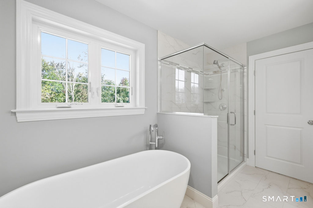 21 Wolf Hill Road Property Photo 26