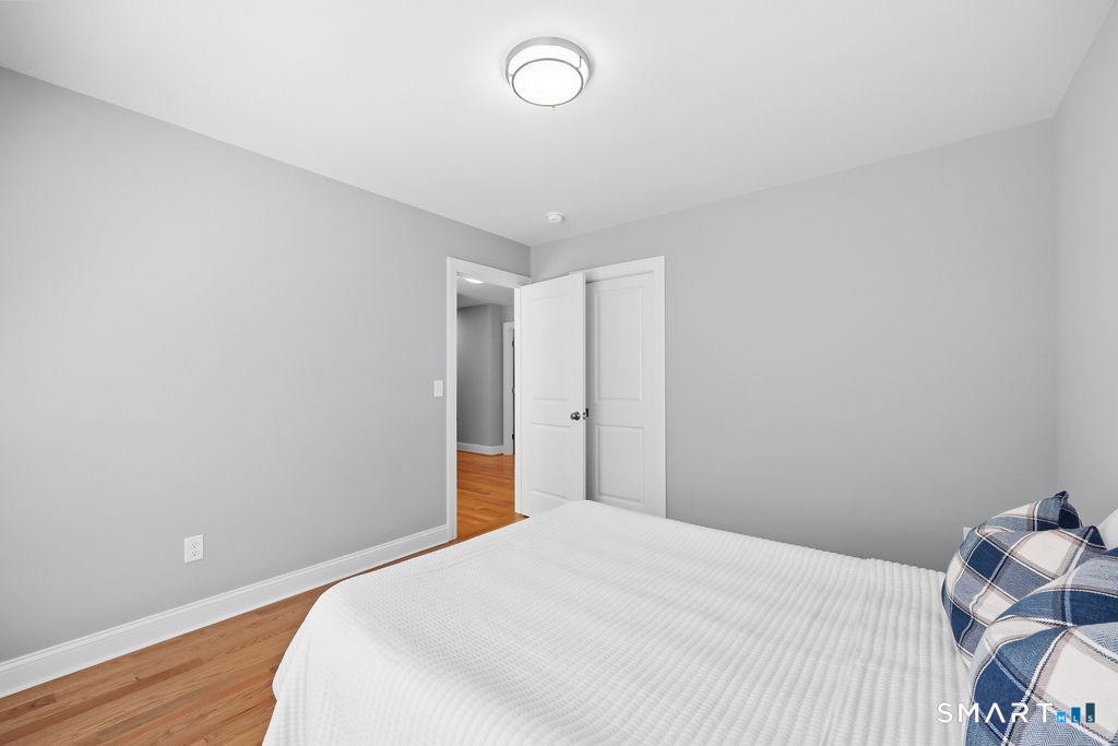21 Wolf Hill Road Property Photo 28