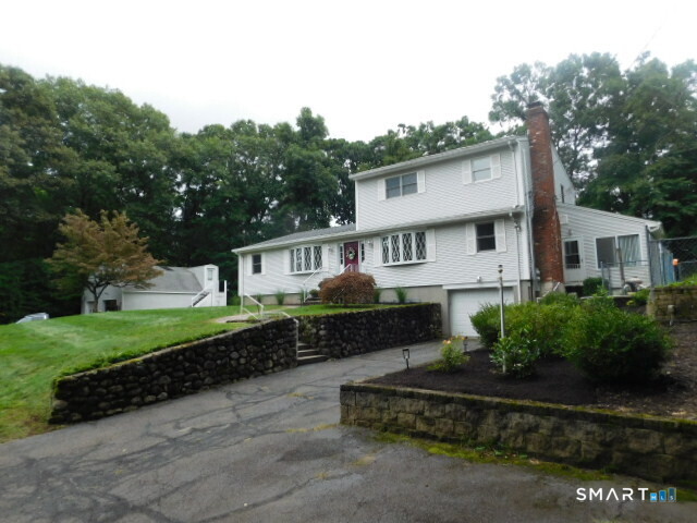 12 Rozum Circle Property Photo 1