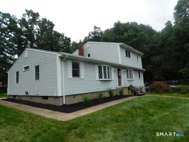12 Rozum Circle Property Photo 3