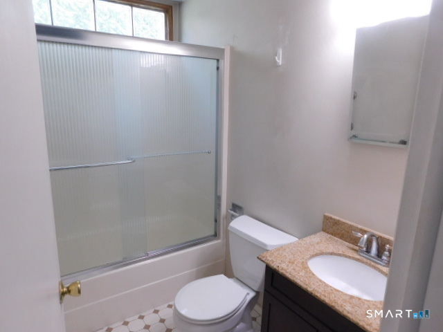 12 Rozum Circle Property Photo 30