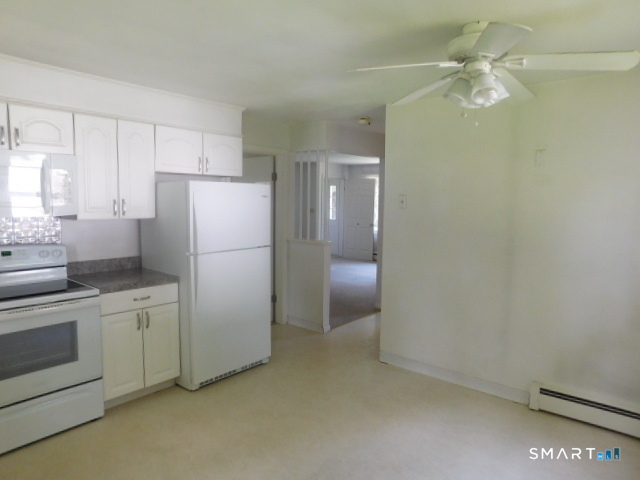 12 Rozum Circle Property Photo 32