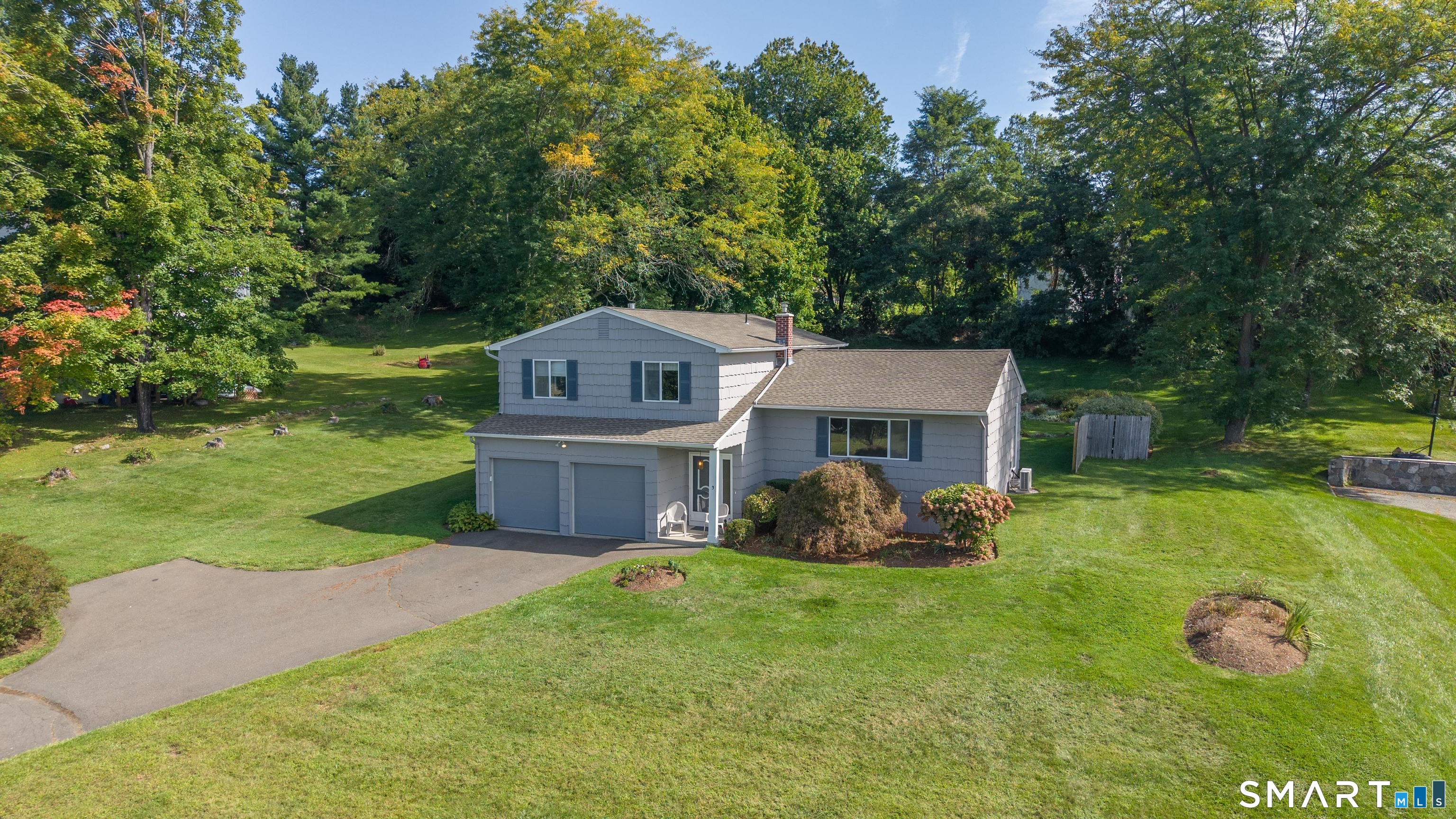 3 Mayflower Drive Property Photo 1