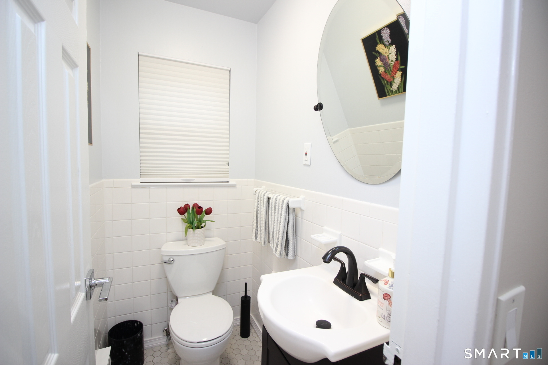 30 Maple Tree I Avenue Property Photo 9