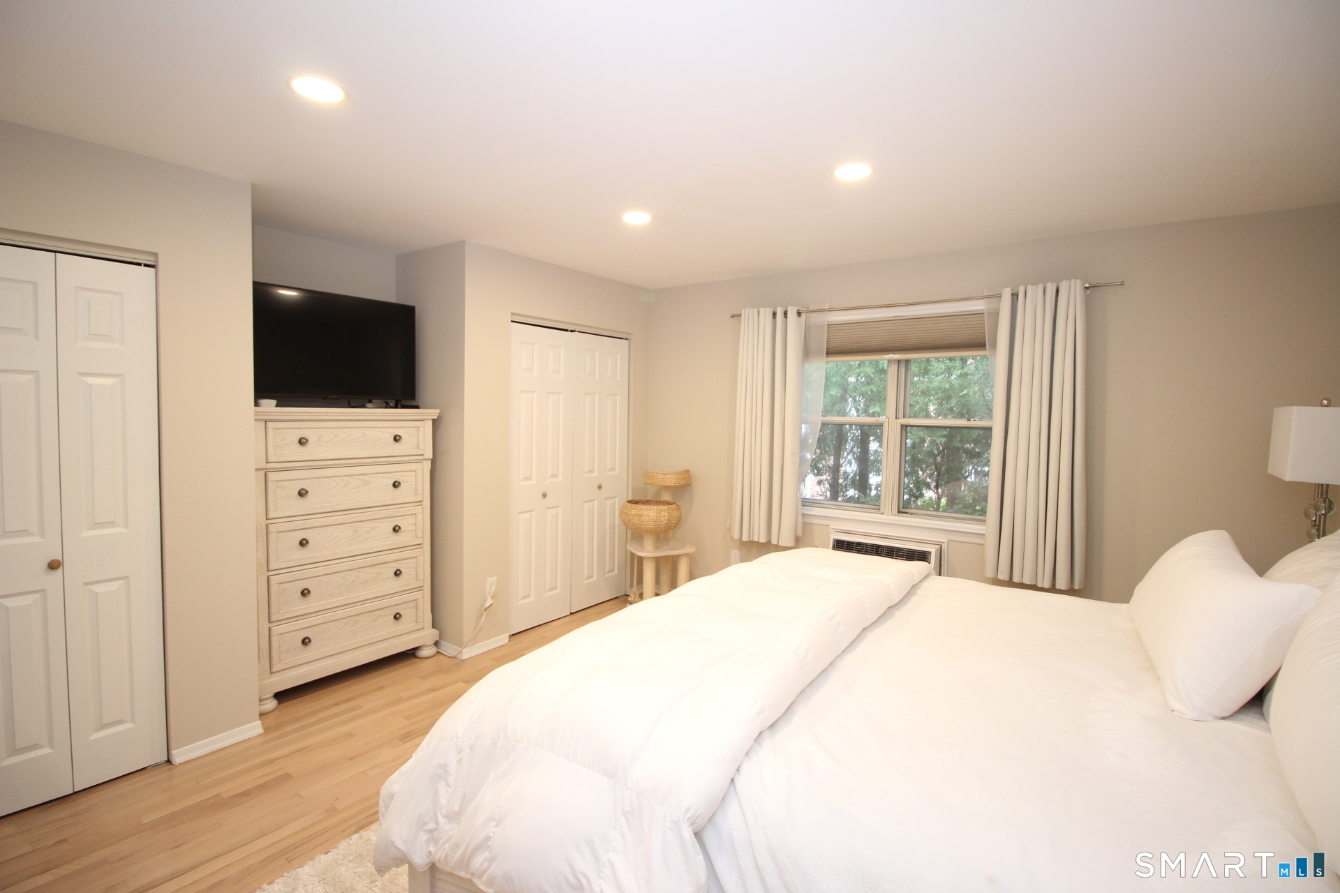 30 Maple Tree I Avenue Property Photo 11