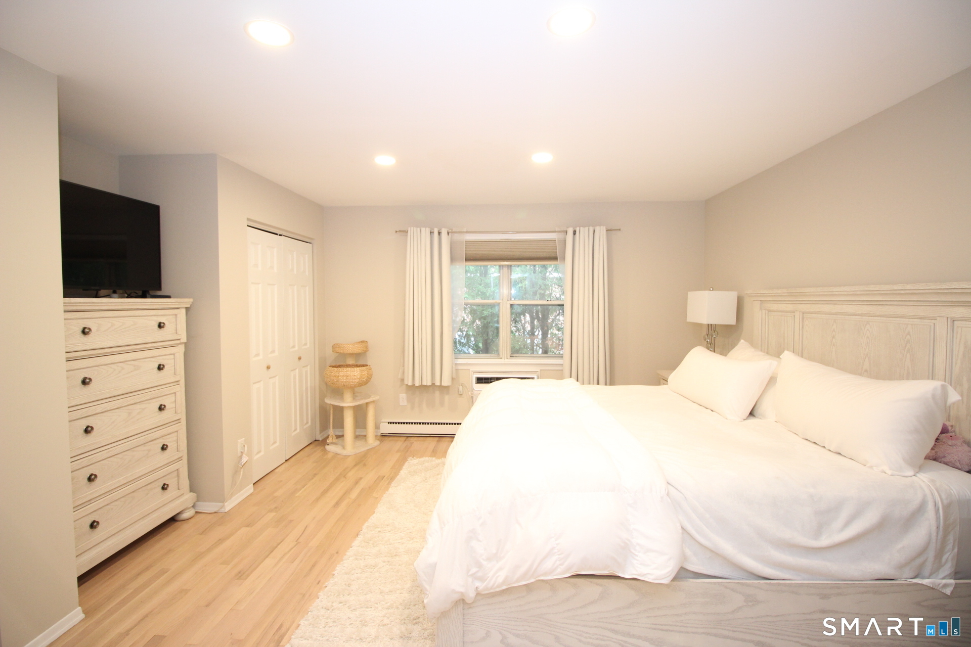 30 Maple Tree I Avenue Property Photo 12