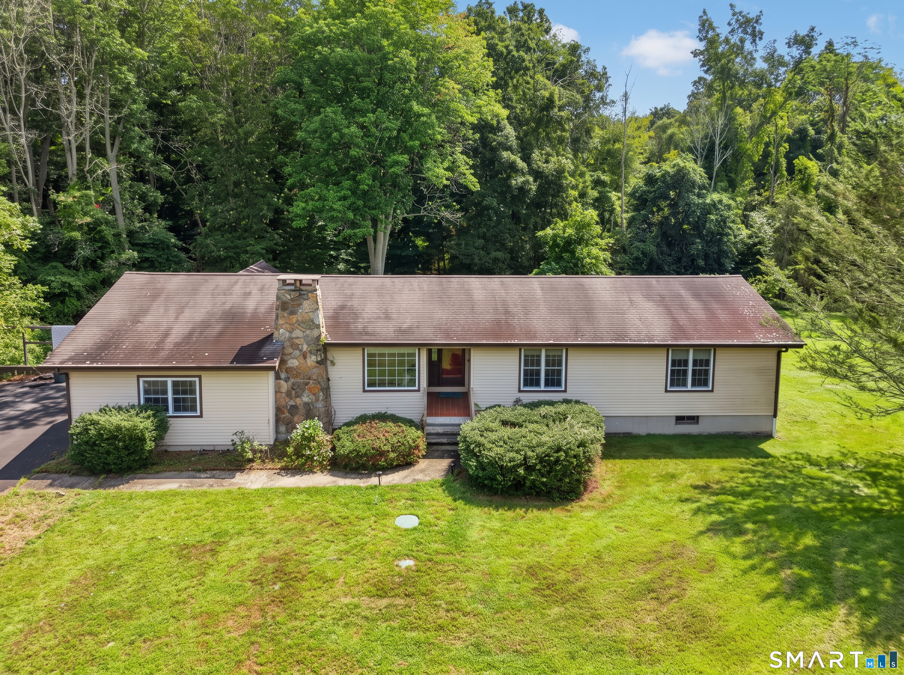 728 Long Cove Road Property Photo 1