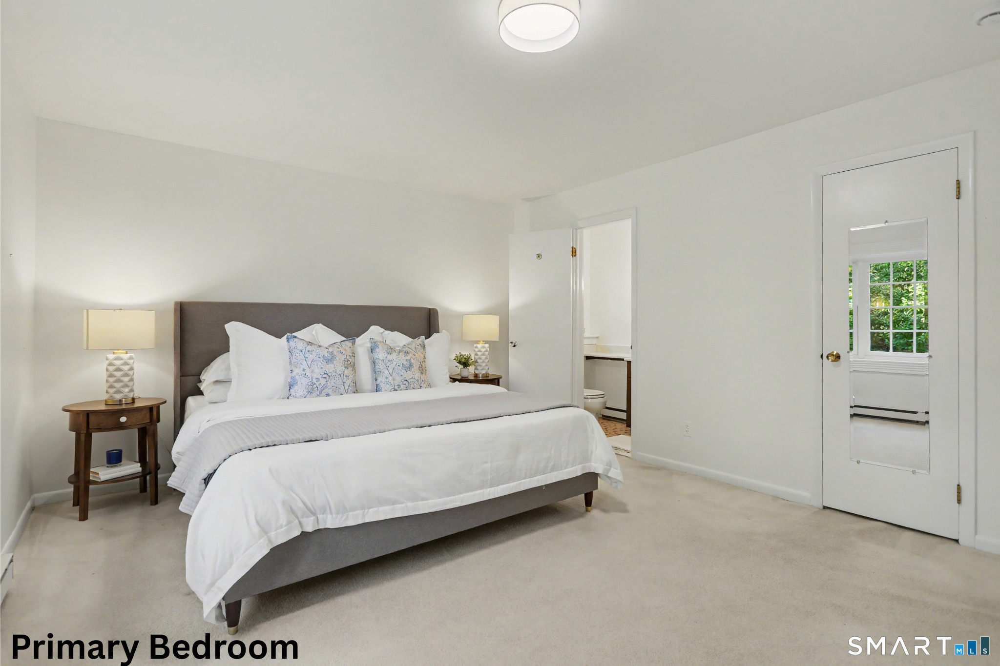 4 Lookout Lane Property Photo 11